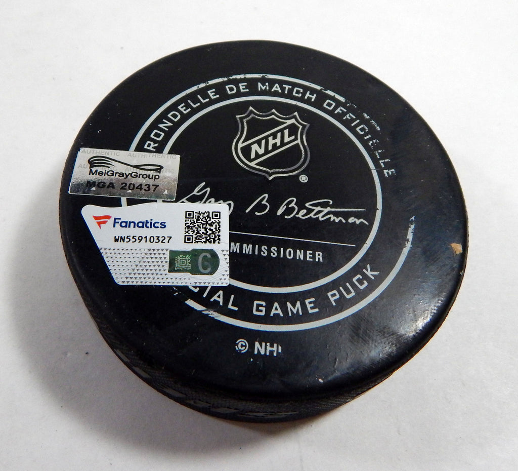 2017 Nashville Predators Vs. Chicago Blackhawks Game Used Black Puck DP61276 Pic2