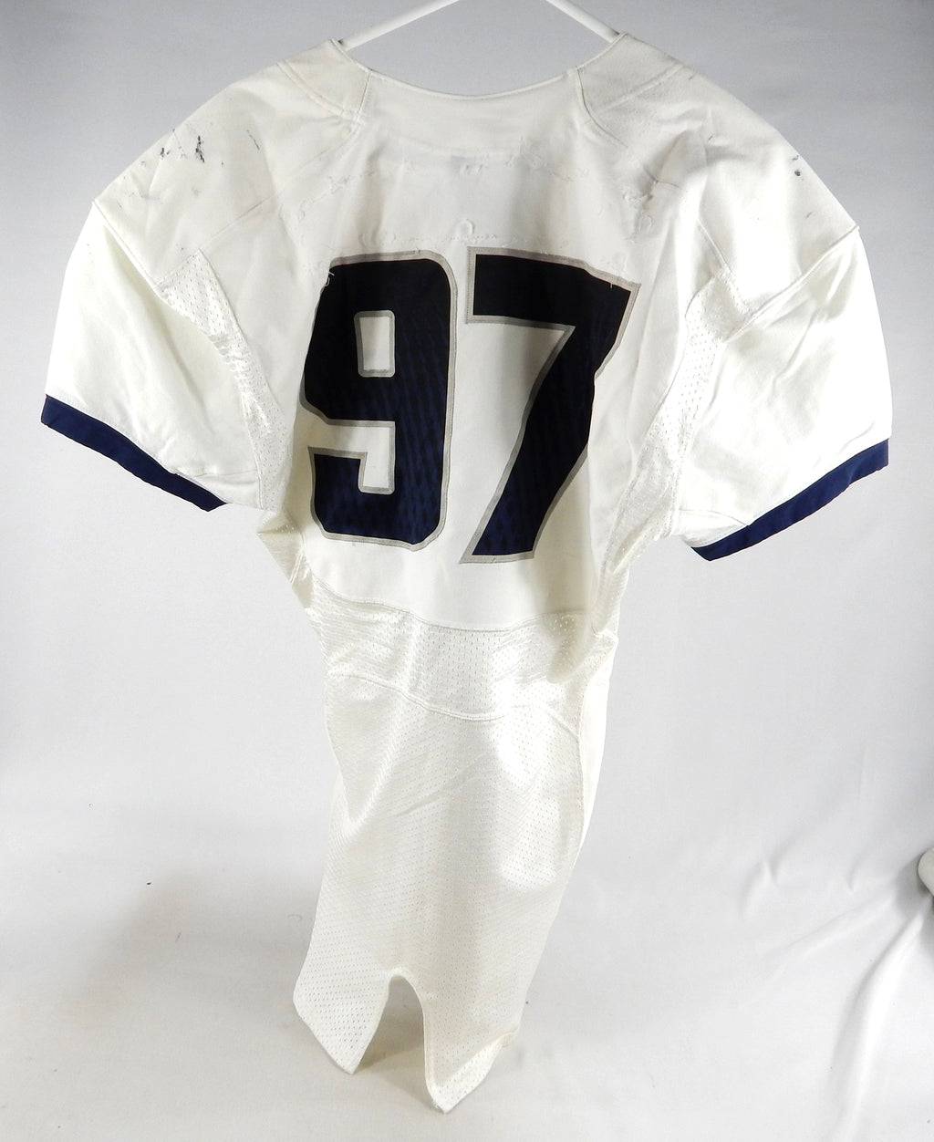 2012 Utah State Aggies #97 Game Used White Jersey Name Plate Removed L 052 Pic2