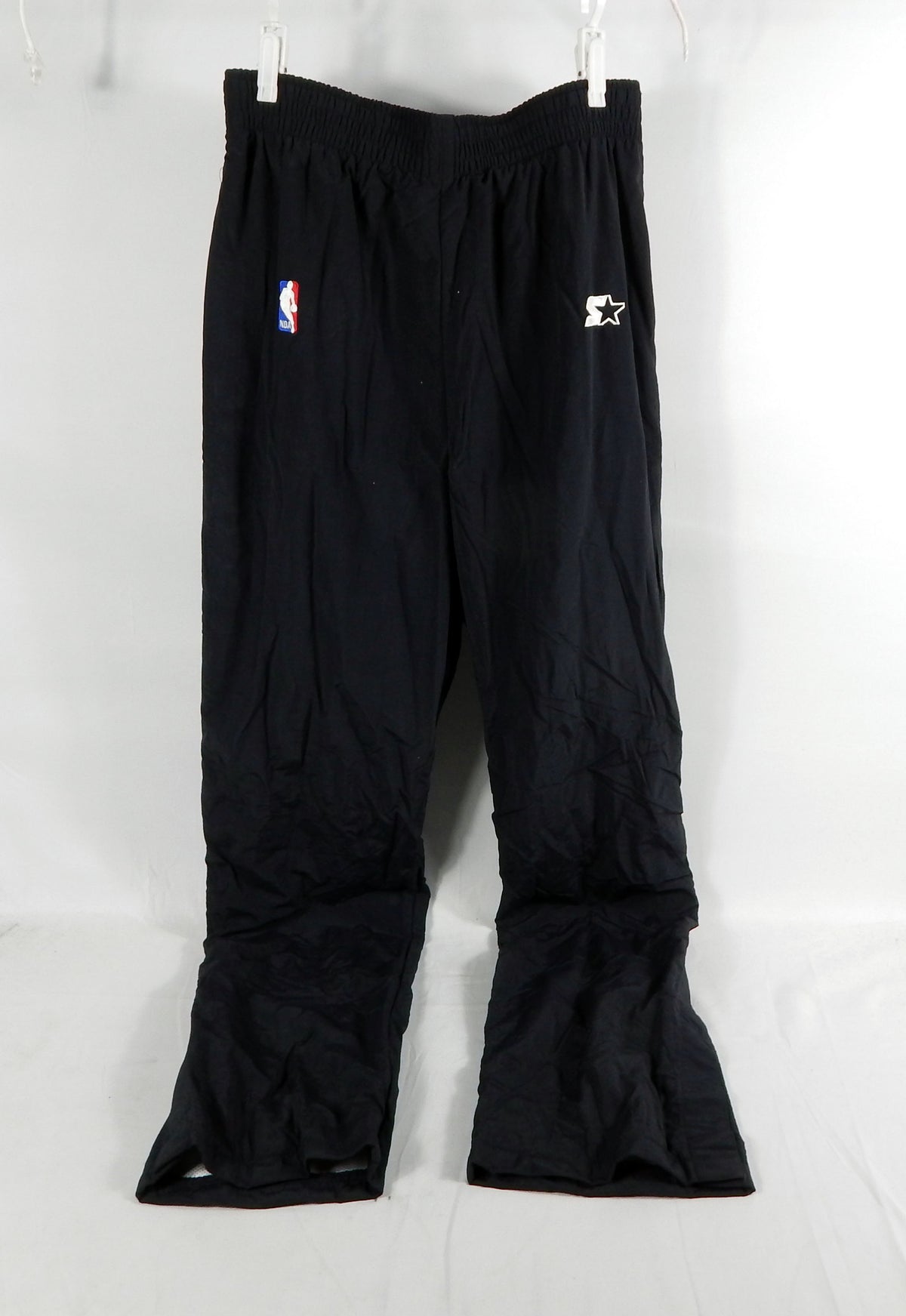 1997-98 Cleveland Cavaliers Game Issued Black Warm Up Pants 44 144