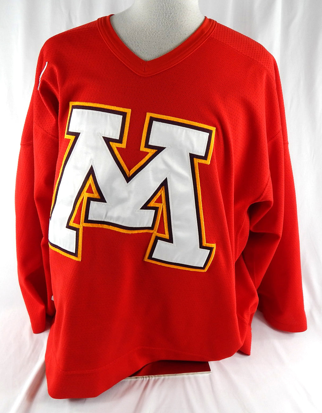 Minnesota Golden Gophers Game Used Red Practice Jersey Hockey 54 207