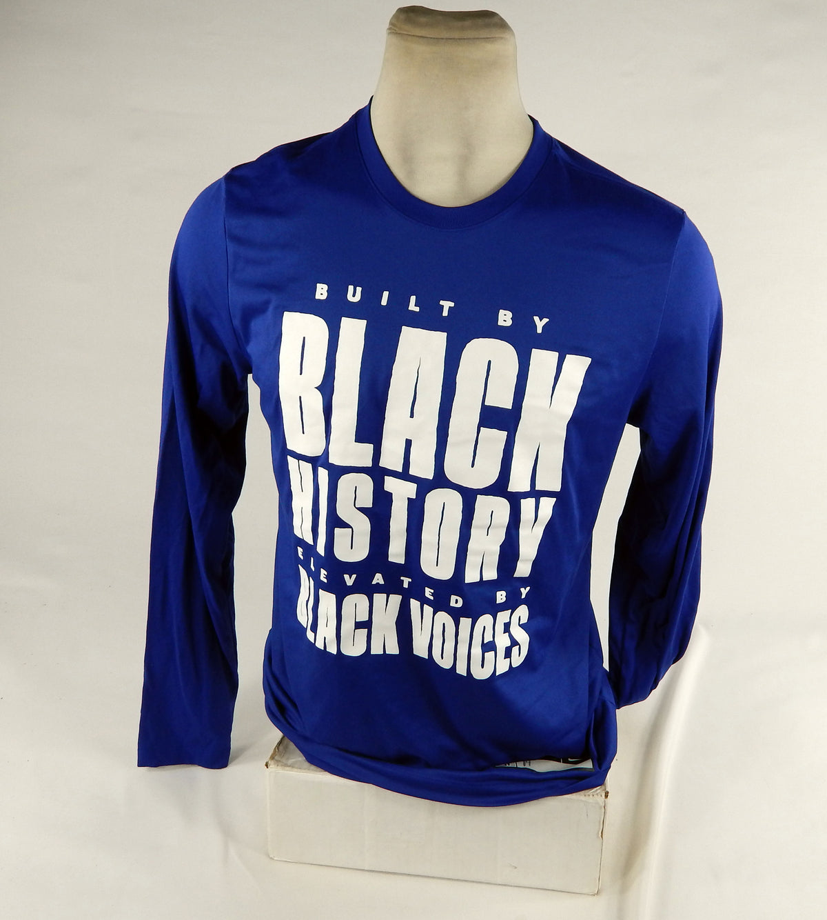 2023-24 Detroit Pistons Malachi Flynn #14 Game Used Blue Shooting Shirt BHM L 0