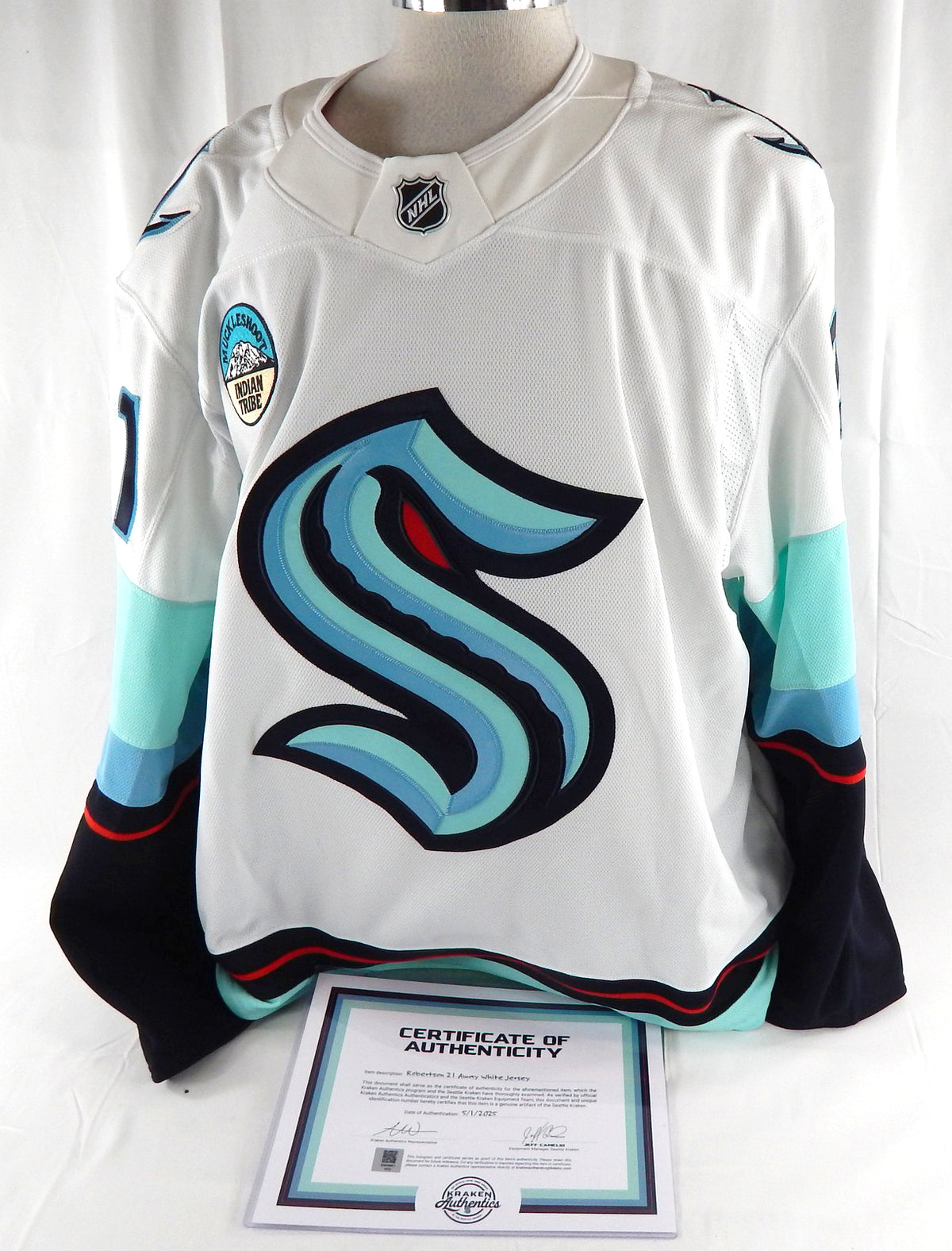 2024-25 Seattle Kraken Tucker Robertson #21 Game Issued White Jersey Set 1 1