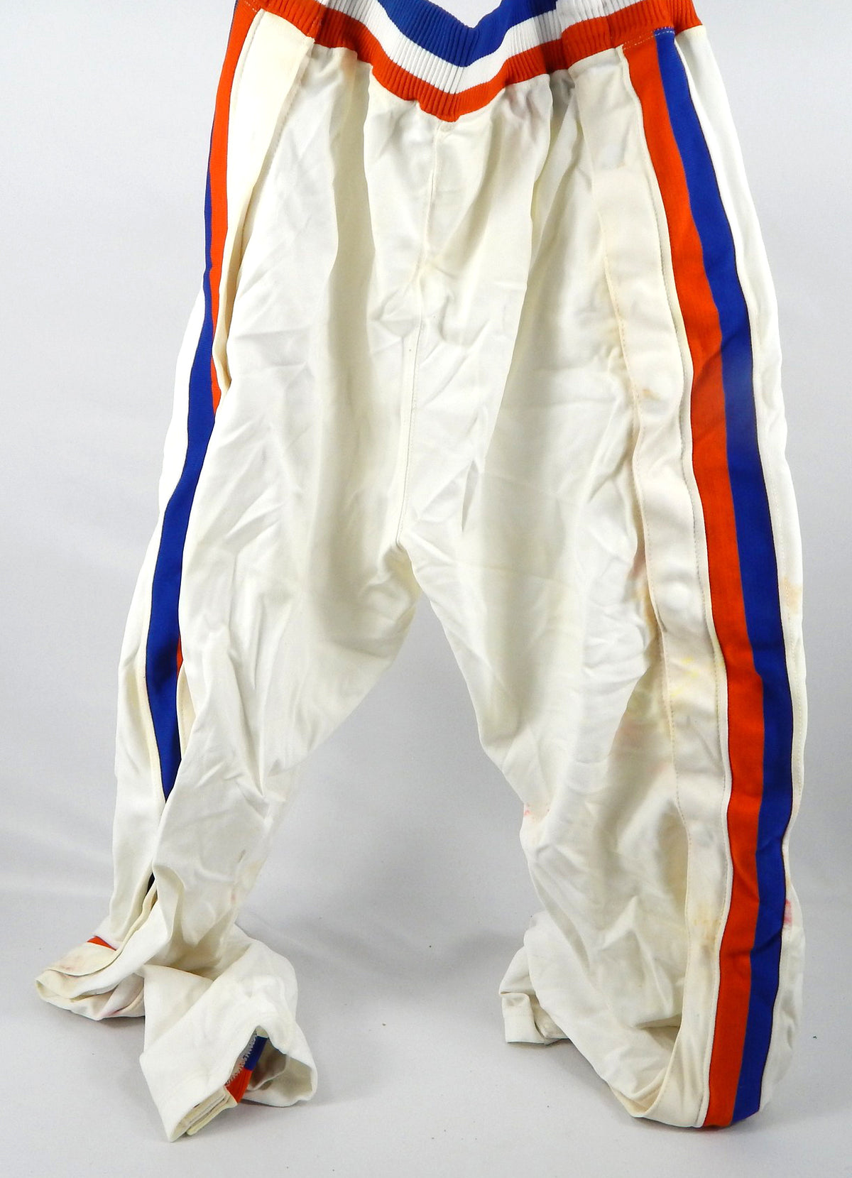 1990-91 Cleveland Cavaliers Game Issued White Warm Up Pants 34 585 Pic2