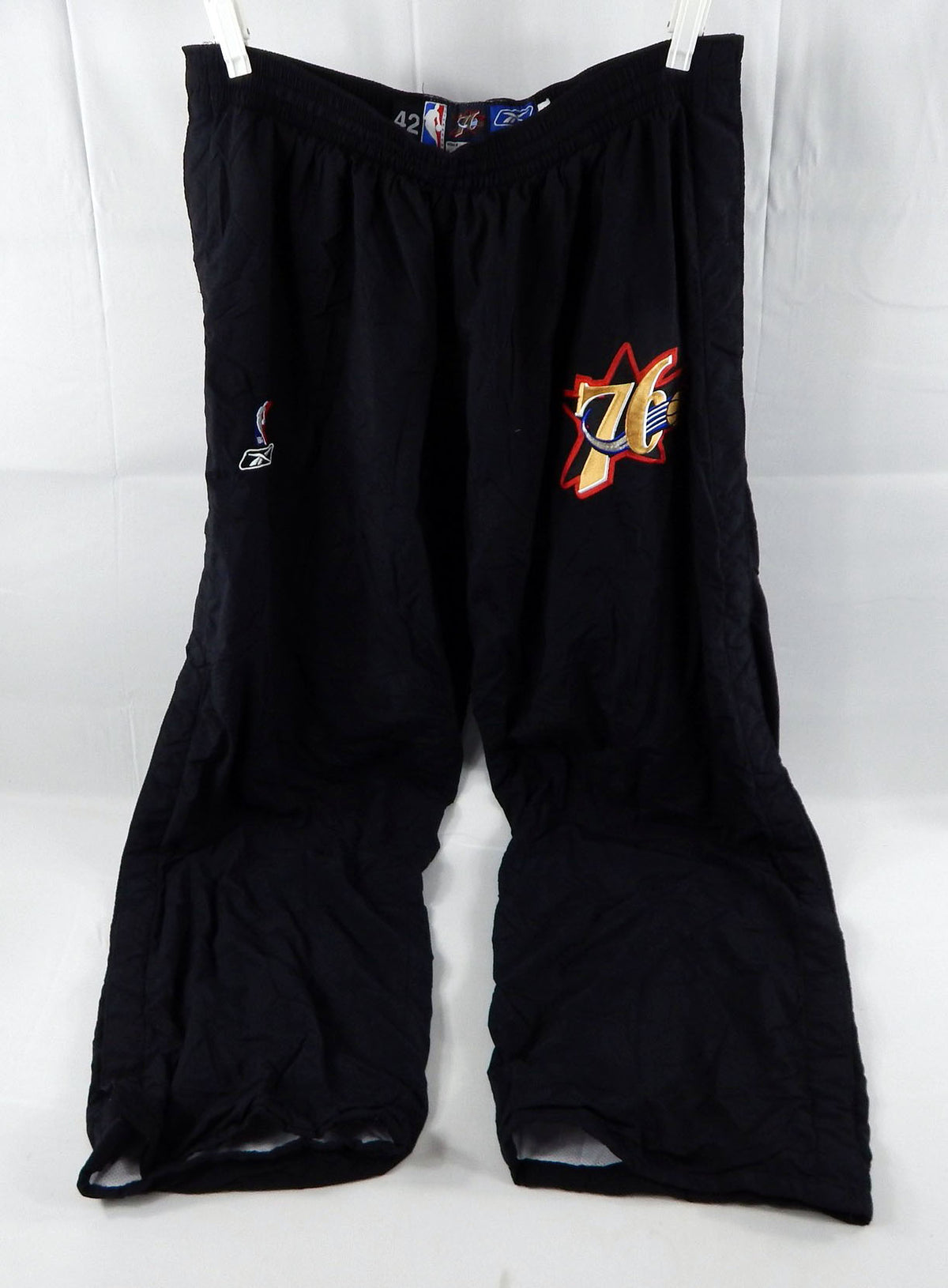 2002-06 Philadelphia 76ers #7 Game Used Black Warm Up Pants 42 220