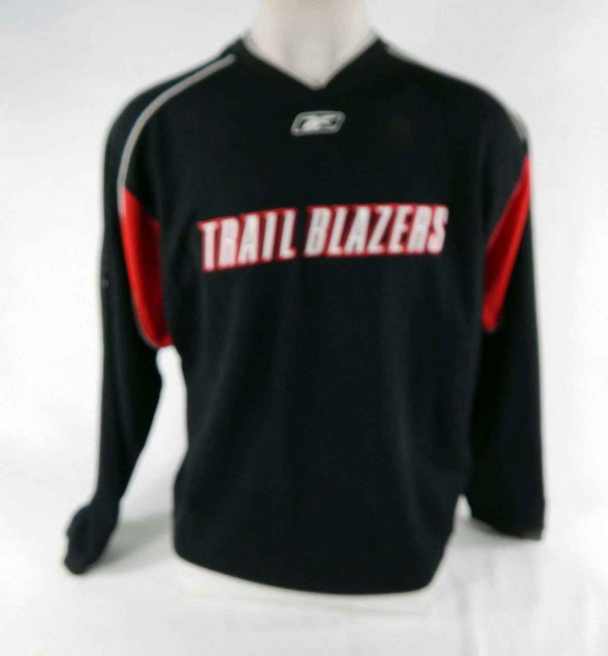 2000s Portland Trailblazers Game Issued Black Shooting Shirt L DP69829