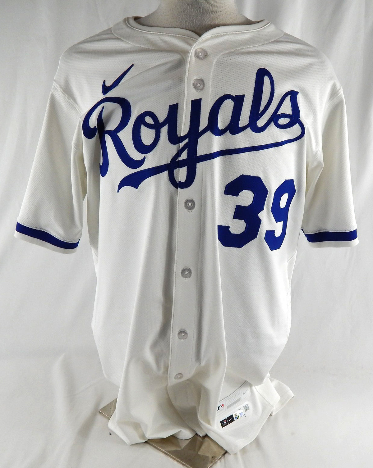 2025 Kansas City Royals Damon Hollins #39 Game Issued White Jersey 48 908 Pic2
