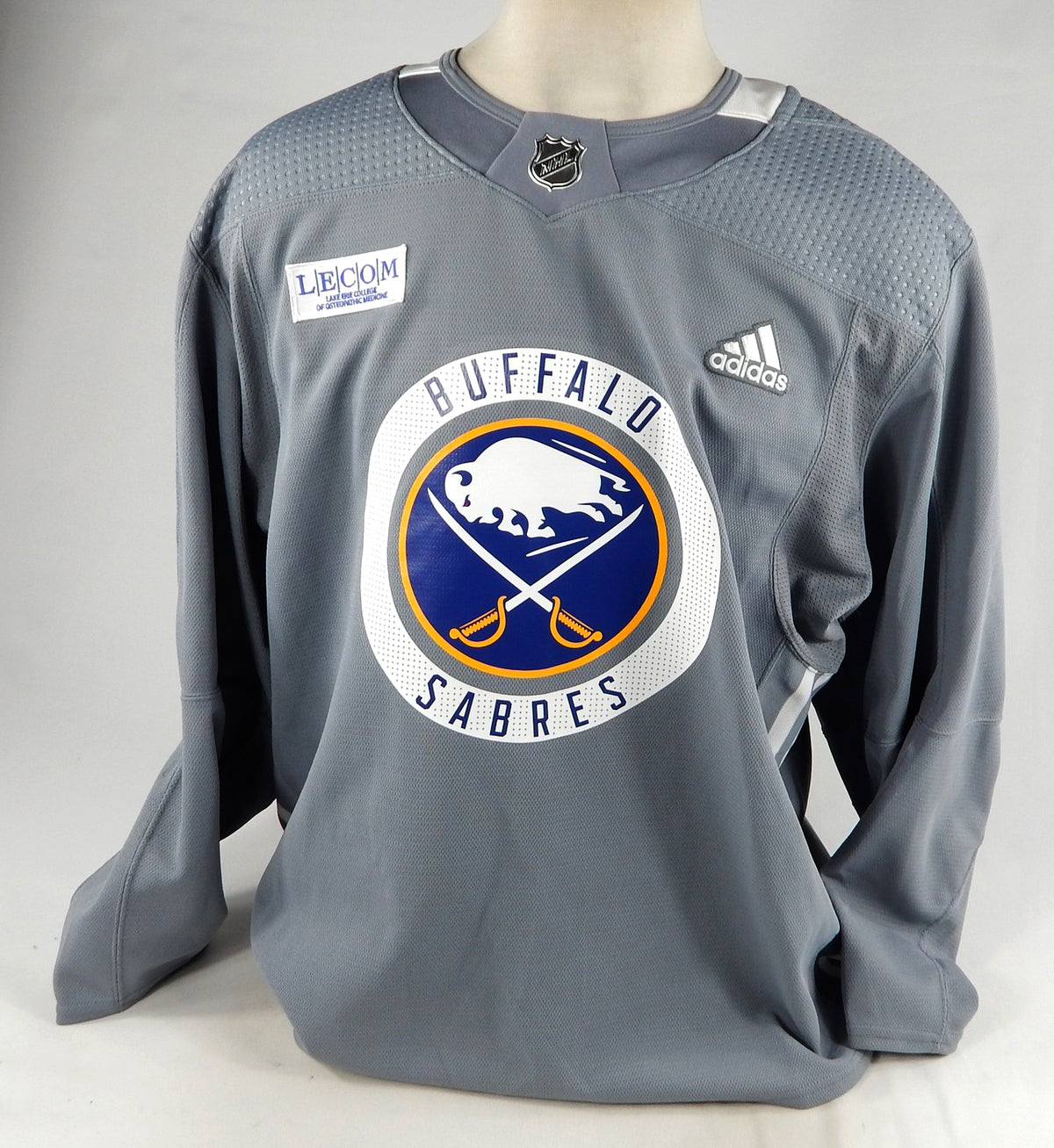 Buffalo Sabres Brendan McMorrow #82 Game Issued P Used Grey Practice Jersey 2024 Pic2