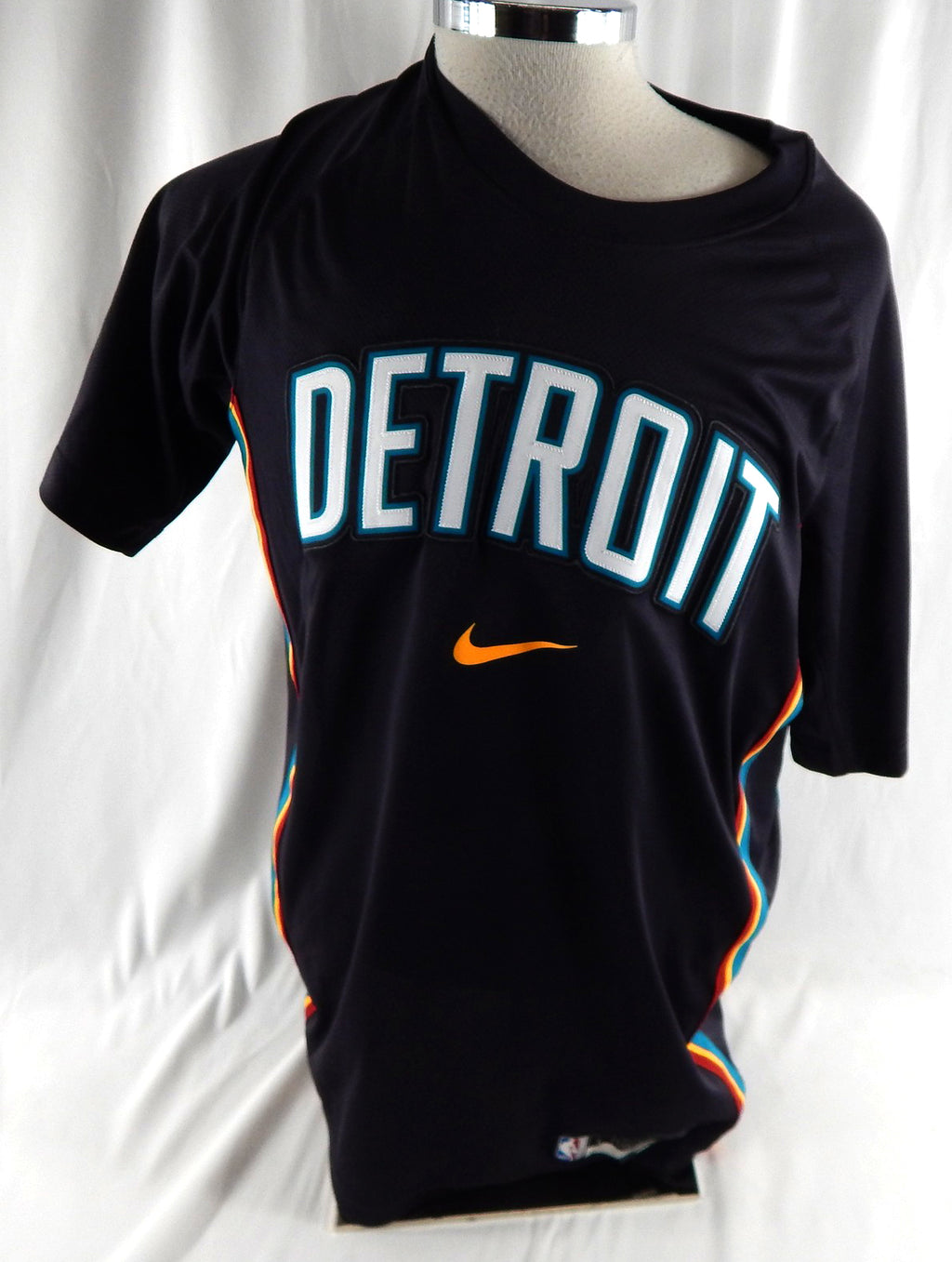 2025-26 Detroit Pistons Caris LeVert #8 Game Used Black Shooting Shirt City L 15