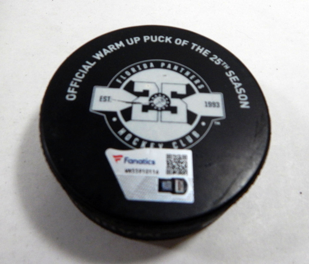 Florida Panthers Vs Arizona Coyotes Game Used Black Warm Up Puck DP61354 Pic2