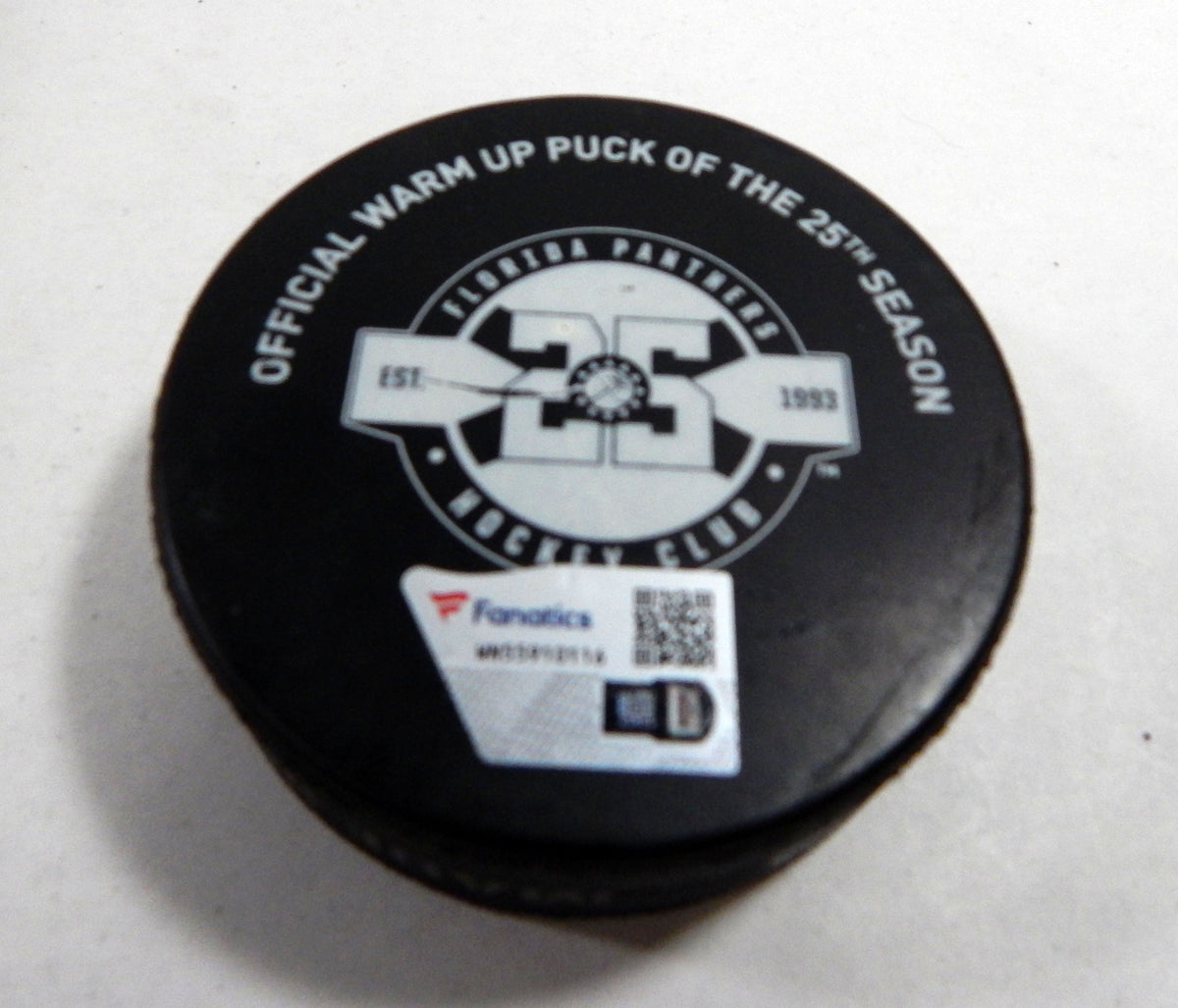 Florida Panthers Vs Arizona Coyotes Game Used Black Warm Up Puck DP61354 Pic2