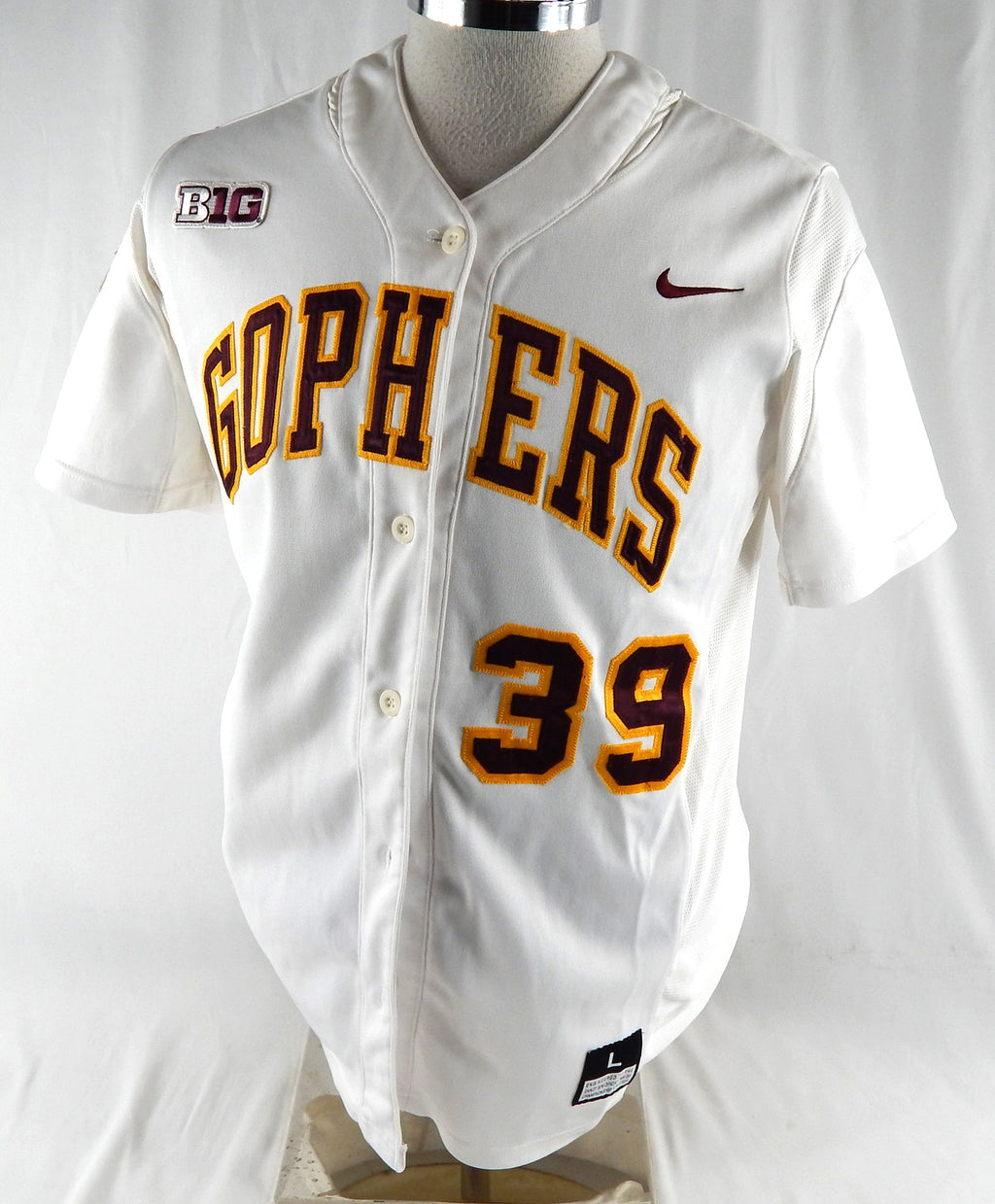2019 Minnesota Golden Gophers Emily Hansen #39 Game Used Jersey Softball CWS Pic2