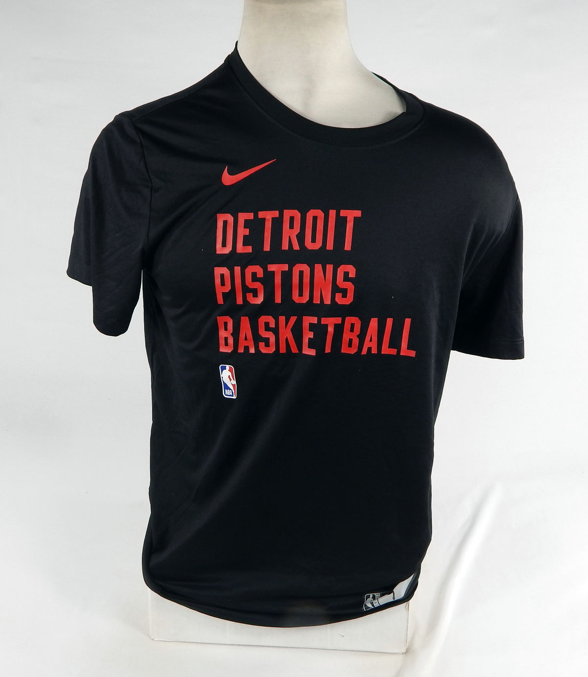 2023-24 Detroit Pistons Troy Brown Jr #7 Game Used Black Training Shirt L 612