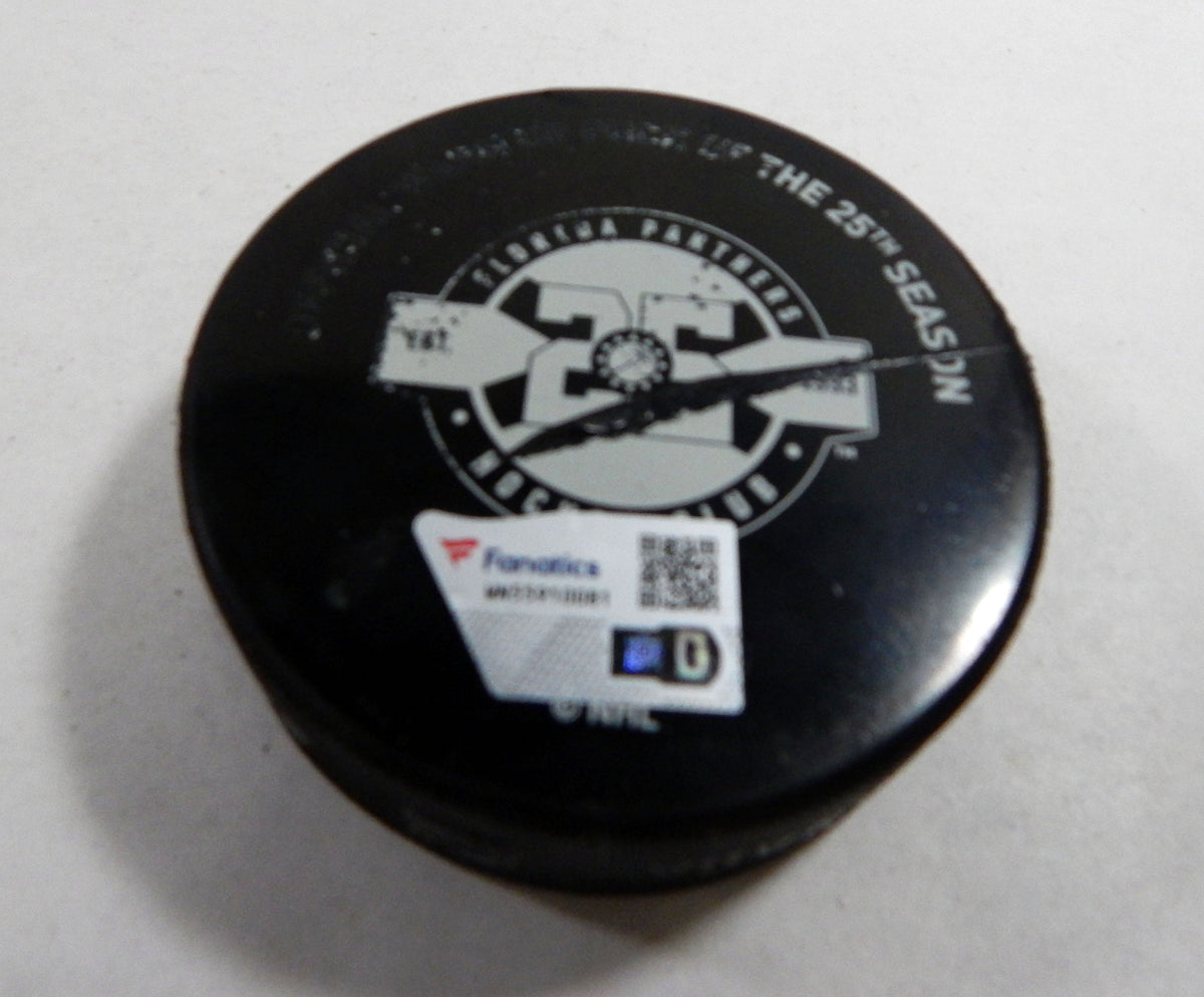 Florida Panthers Vs. Anaheim Ducks Game Used Black Warm Up Puck 362 Pic2