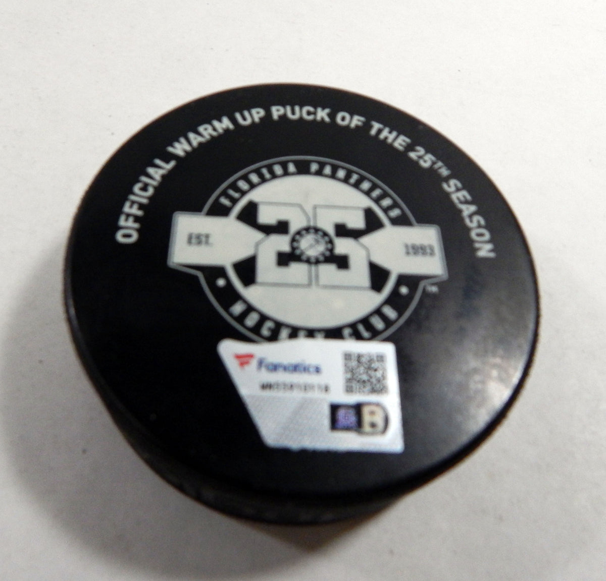 Florida Panthers Vs Arizona Coyotes Game Used Black Warm Up Puck DP61373 Pic2