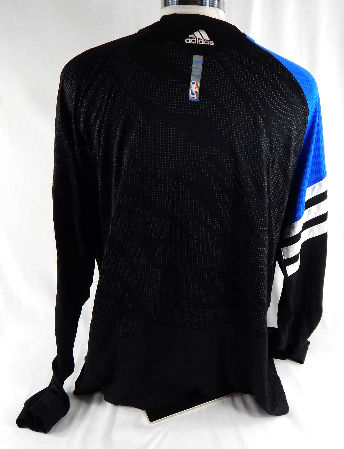 2012-13 Orlando Magic Earl Clark #30 Game Used Black Shooting Shirt 2XL 042 Pic2