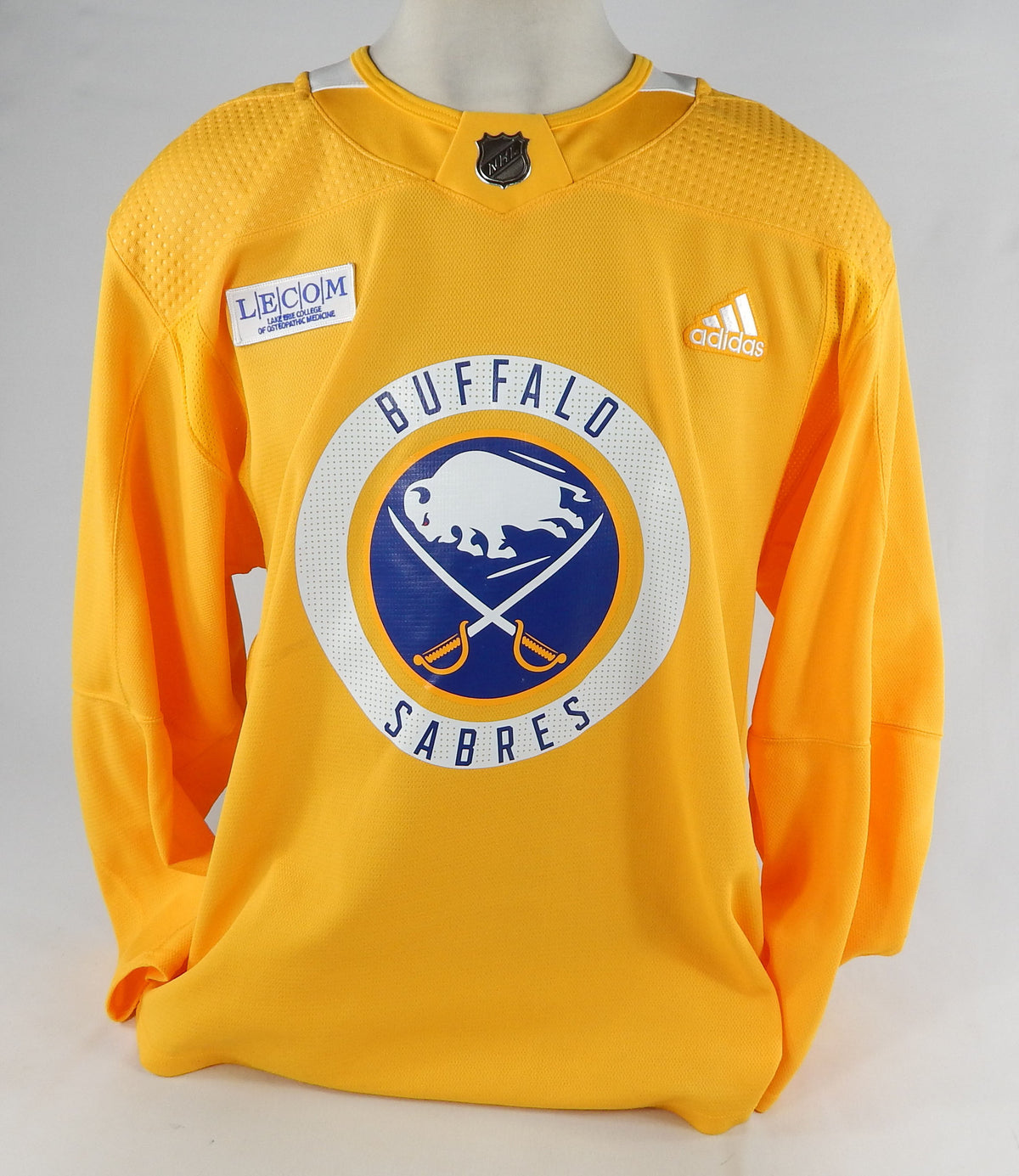 2024 Buffalo Sabres Jak Vaarwerk #45 Game Issued Pos Used Yellow Practice Jersey Pic2