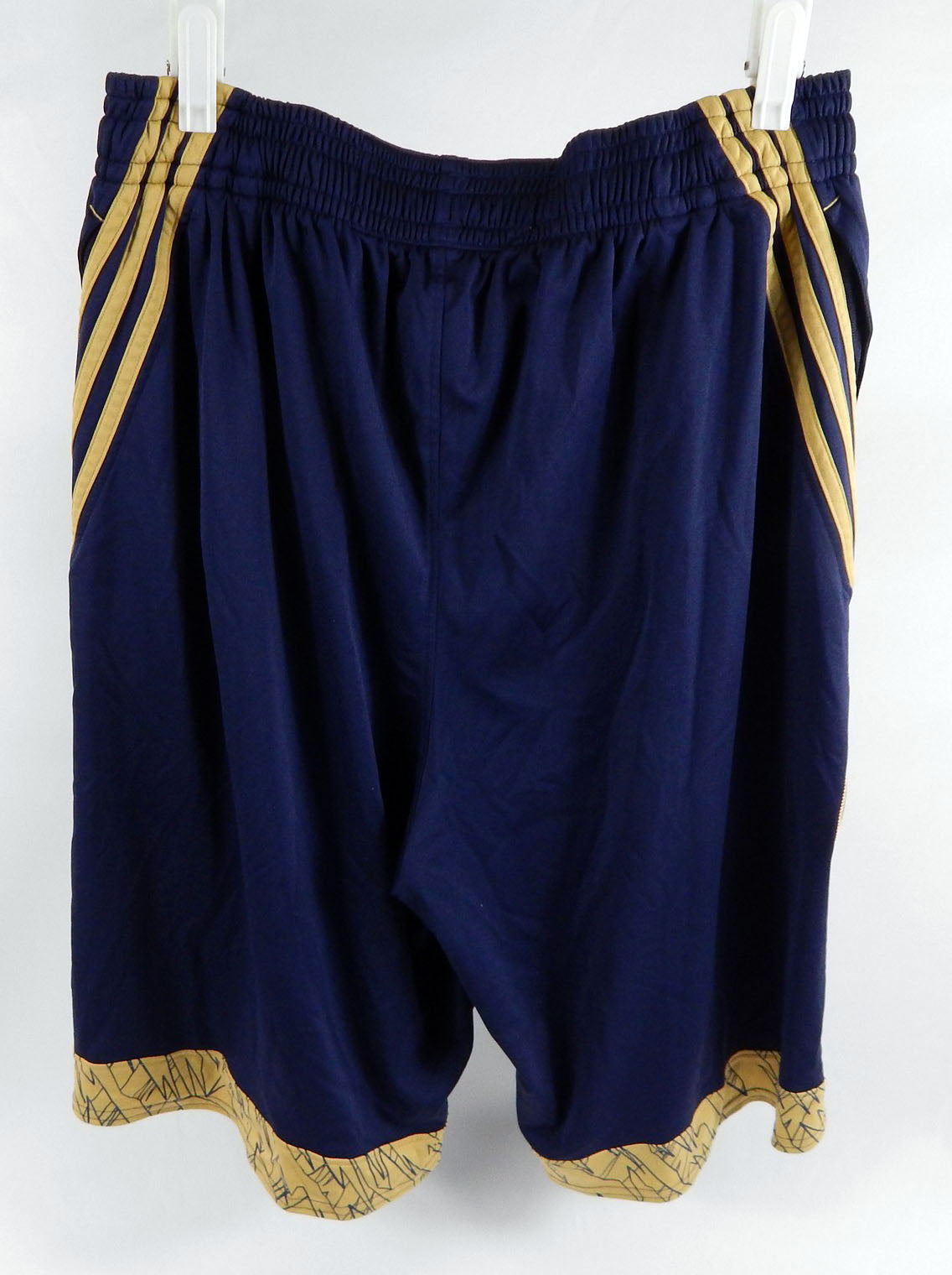 2013-14 New Orleans Pelicans Eric Gordon #10 Game Used Basketball Shorts XL