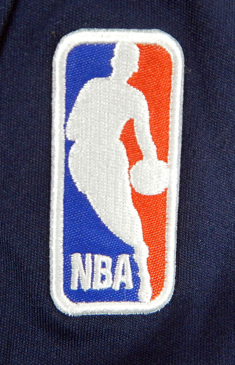 2013-14 New Orleans Pelicans Eric Gordon #10 Game Used Basketball Shorts XL Pic2