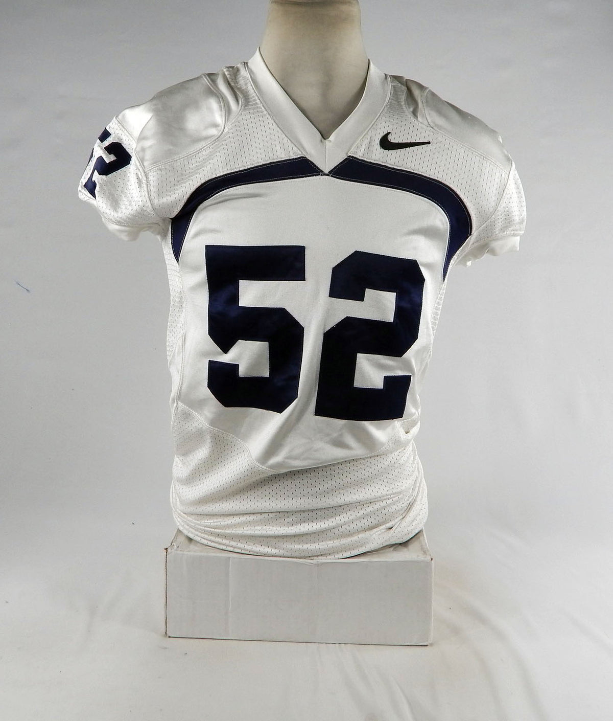 2000s Old Dominion Monarchs Logan #52 Game Used White Jersey LG 394