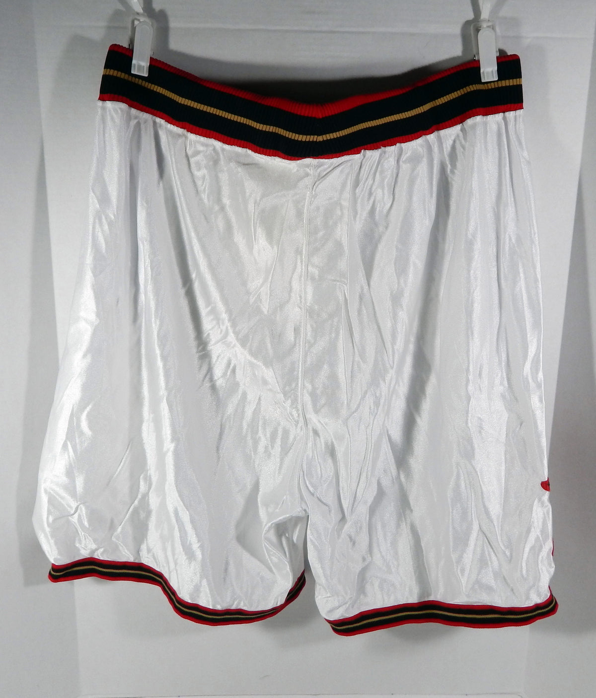 2000s Philadelphia 76ers Game Issued White Shorts 50+1 DP68154 Pic2