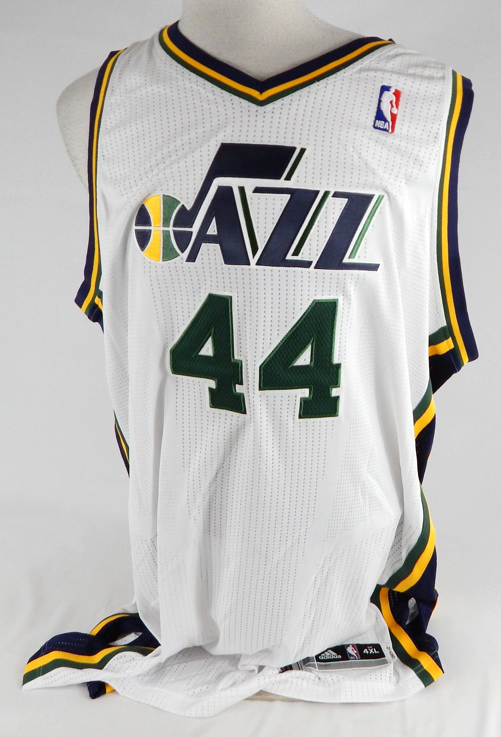 2010-11 Utah Jazz Kyrylo Fesenko #44 Game Issued White Jersey 4XL 194