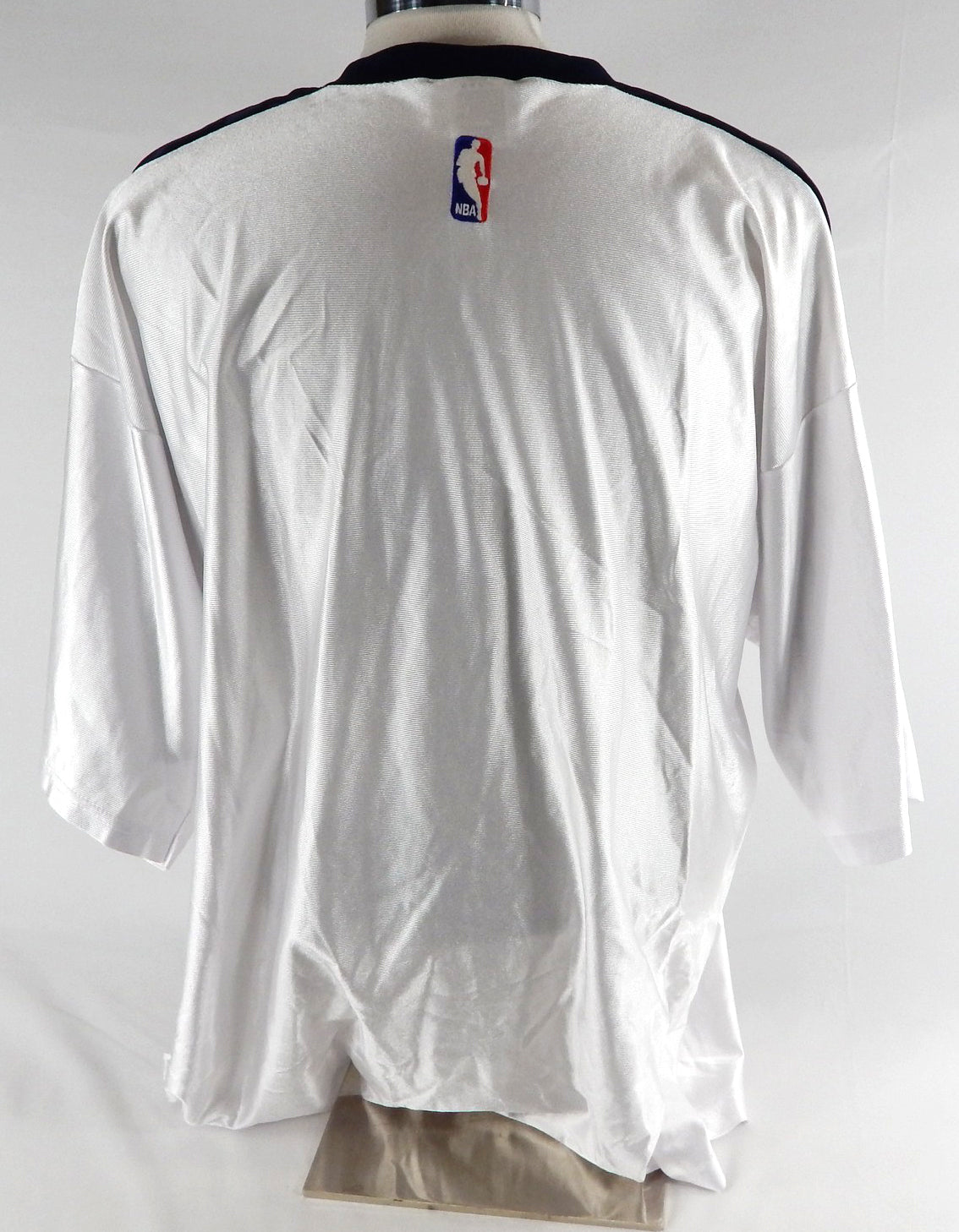 1999-00 Golden State Warriors Sam Jacobsen #6 Game Used White Shoot Shirt 1 Pic2