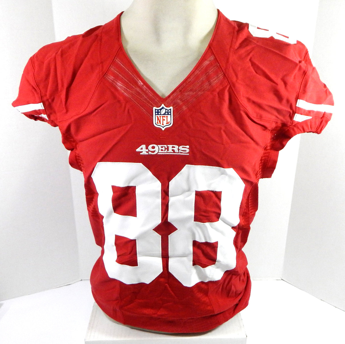 2012 San Francisco 49ers #88 Game Issued Red Jersey 44 DP35631