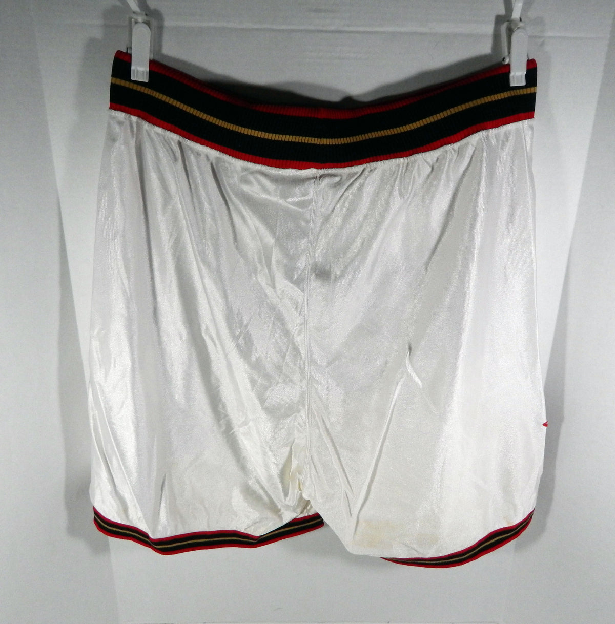 2000s Philadelphia 76ers #25 Game Used White Shorts 46+1+1 DP68178 Pic2