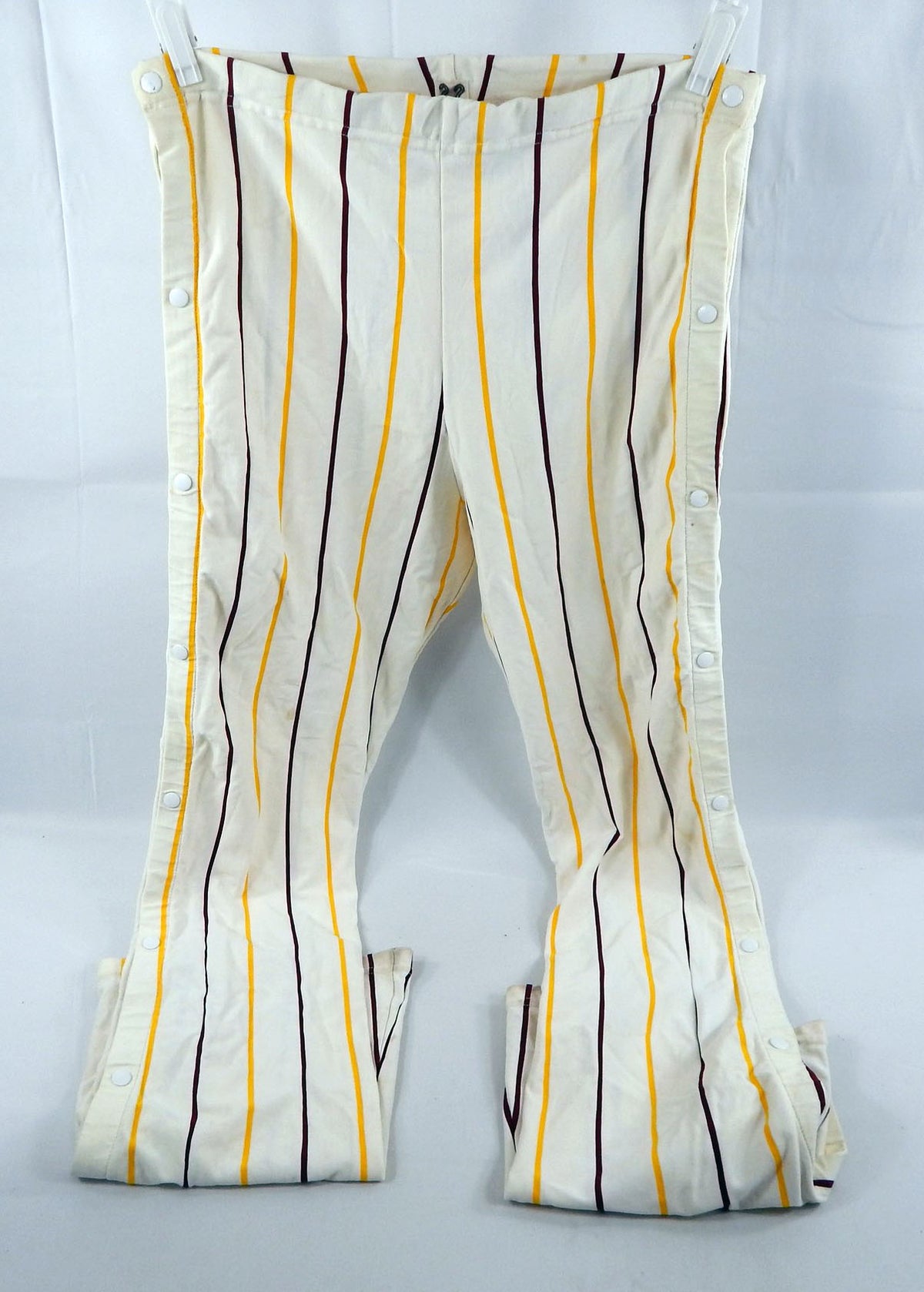 1980s Cleveland Cavaliers #41 22 Game Used White Warm Up Pants 38 086