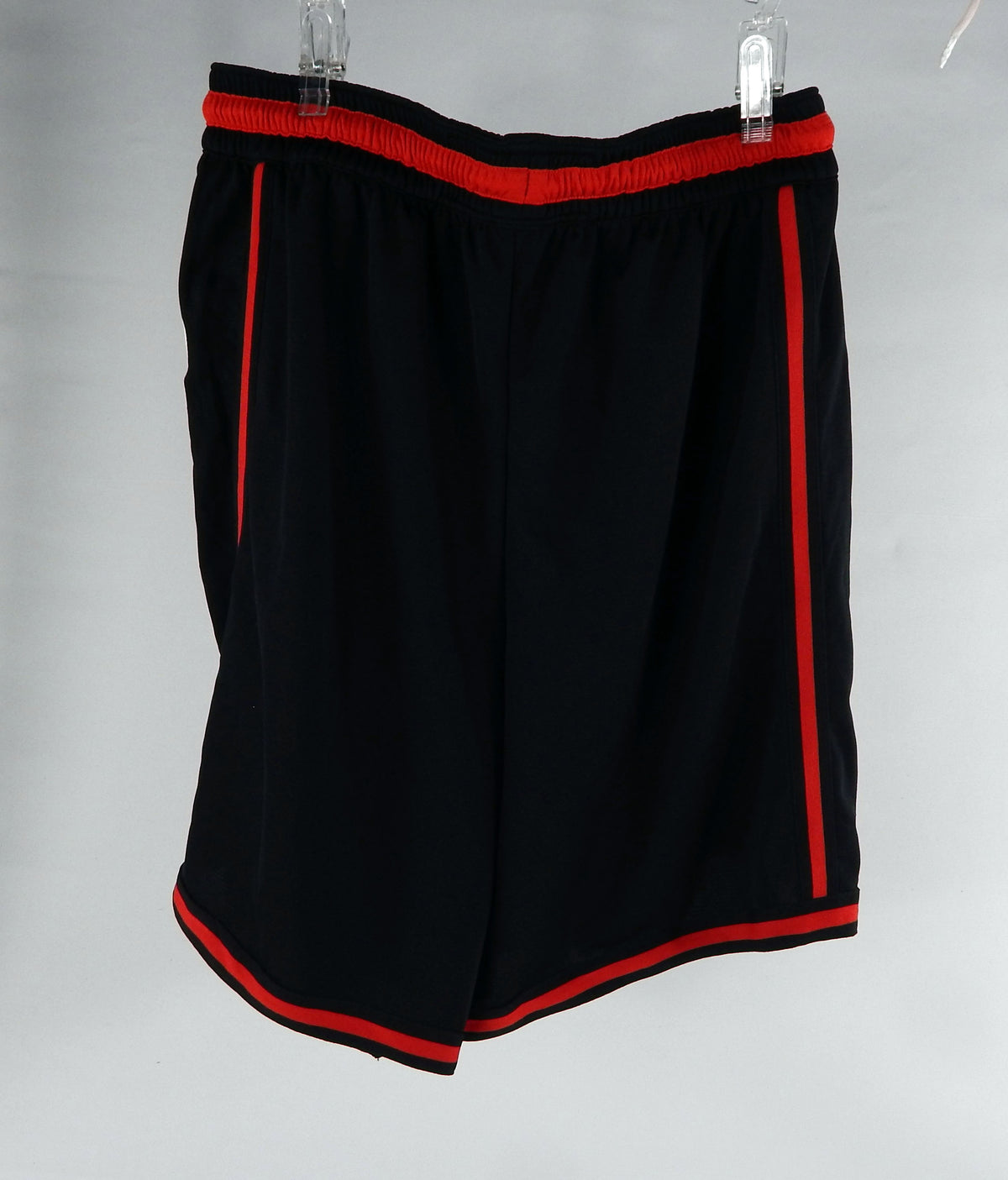 2023-24 Detroit Pistons Mike Muscala #41 Game Issued Black Practice Shorts XL 8 Pic2