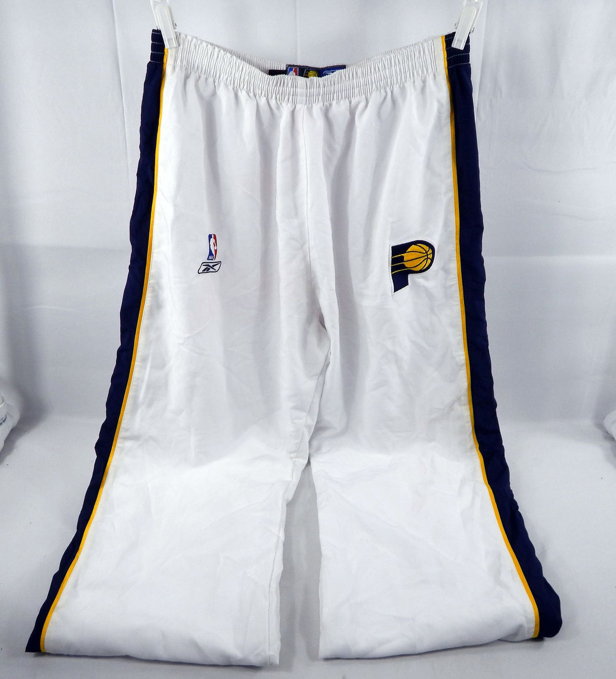 2001-06 Indiana Pacers Game Issued White Warm Up Pants 44 094