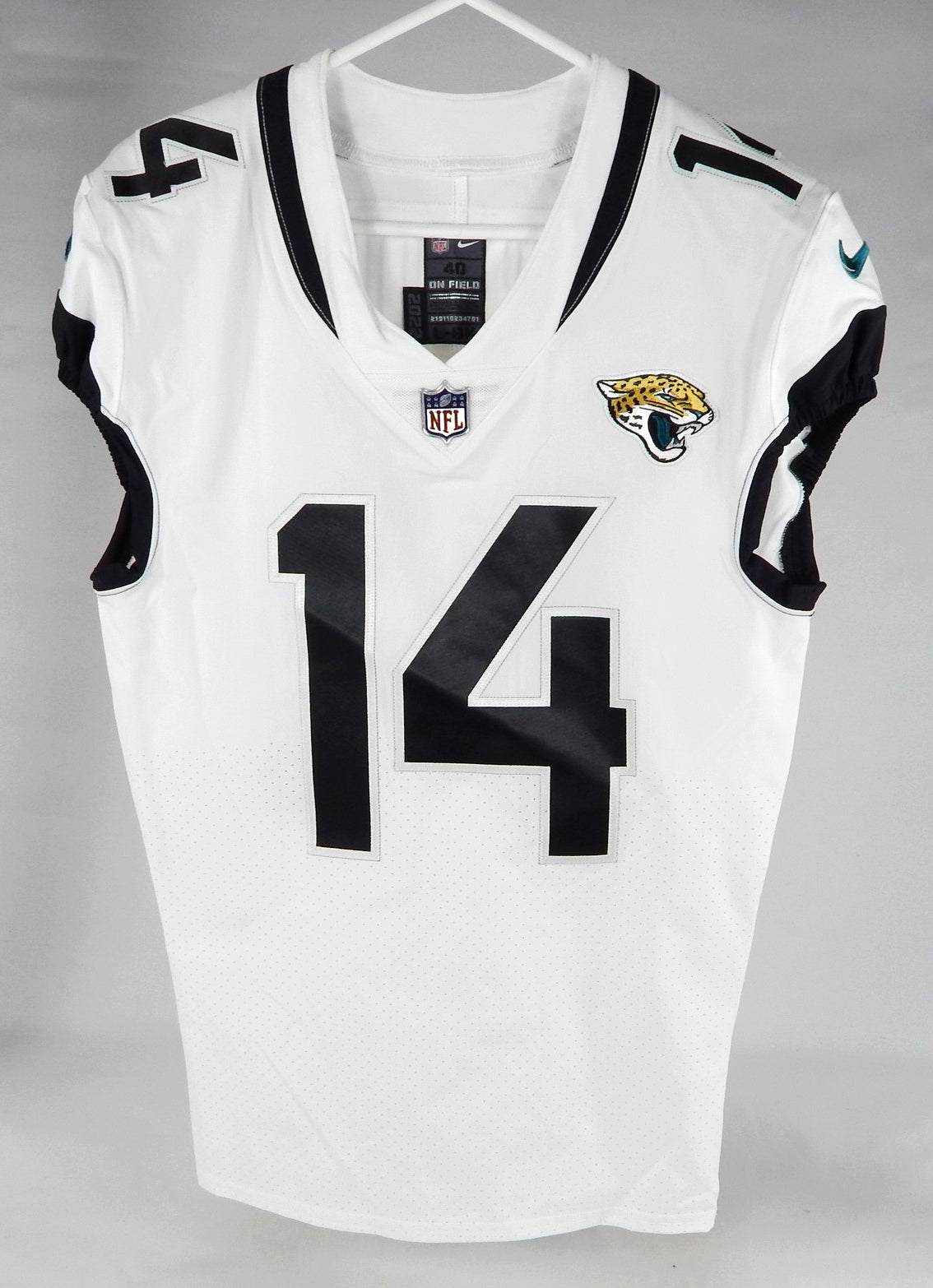 2022 Jacksonville Jaguars Kendric Pryor #14 Game Issued White Jersey 40 DP74912 Pic2