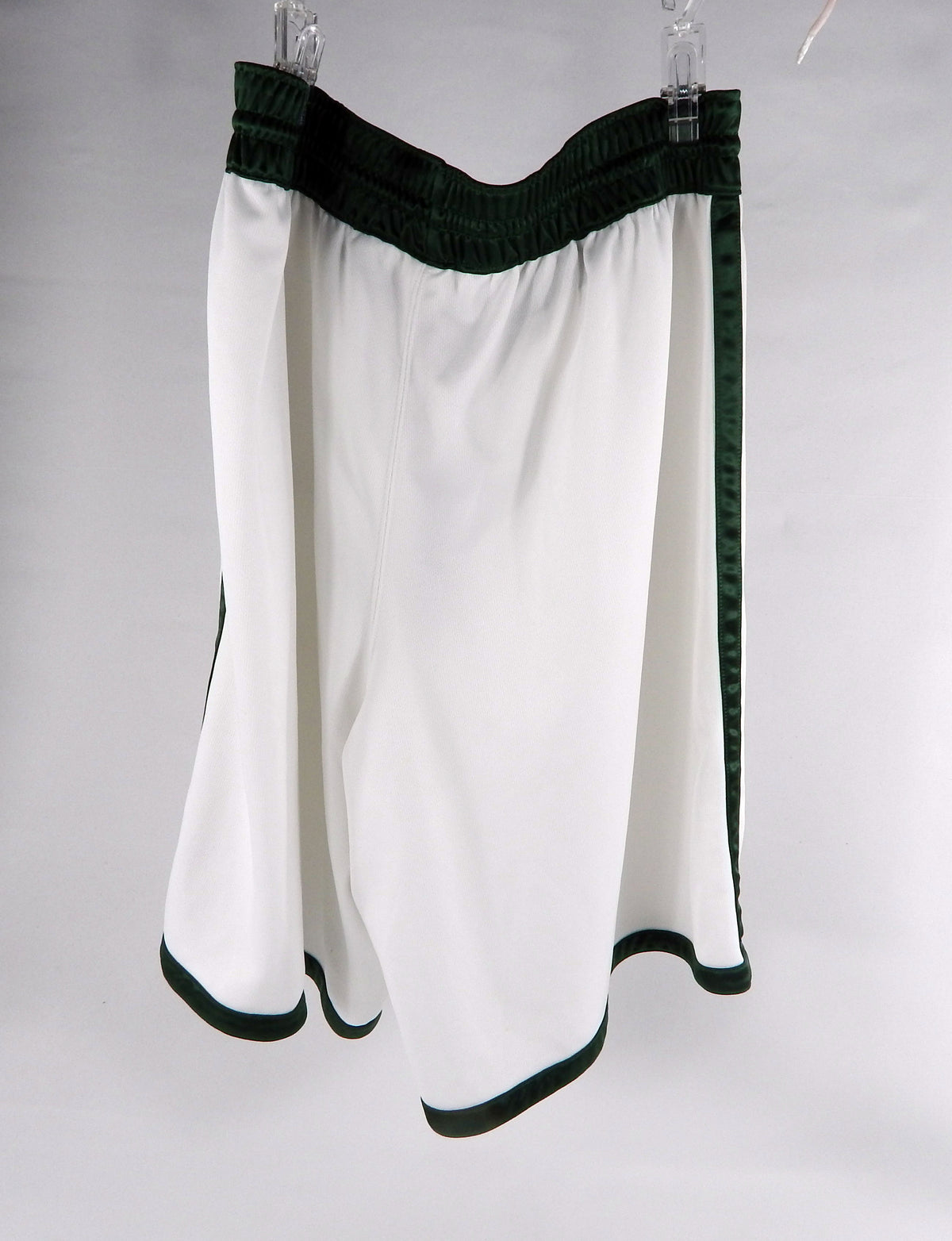2010-11 Oregon Ducks GameIssued White Shorts Tall Firs 1939 42 DP72880 Pic2