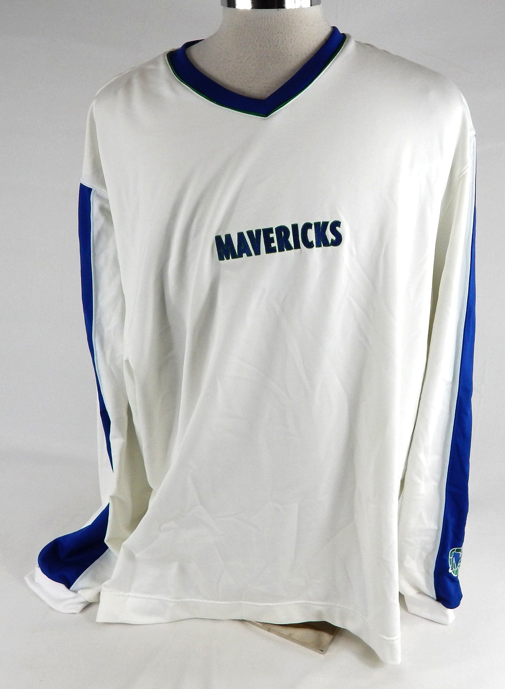 2000s Dallas Mavericks Game Issued White Shooting Warm Up Shirt XL 216