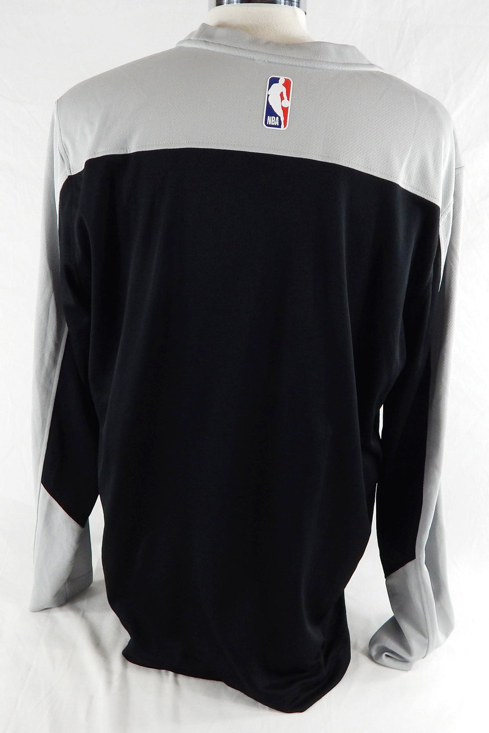 2024-25 San Antonio Spurs Sandro Mamukelashvili #54 Game Used Shoot Shirt XL2 Pic2