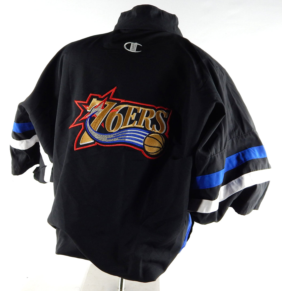 1998-99 Philadelphia 76ers Aaron McKie #8 Game Issued Black Jacket 48 464 Pic2