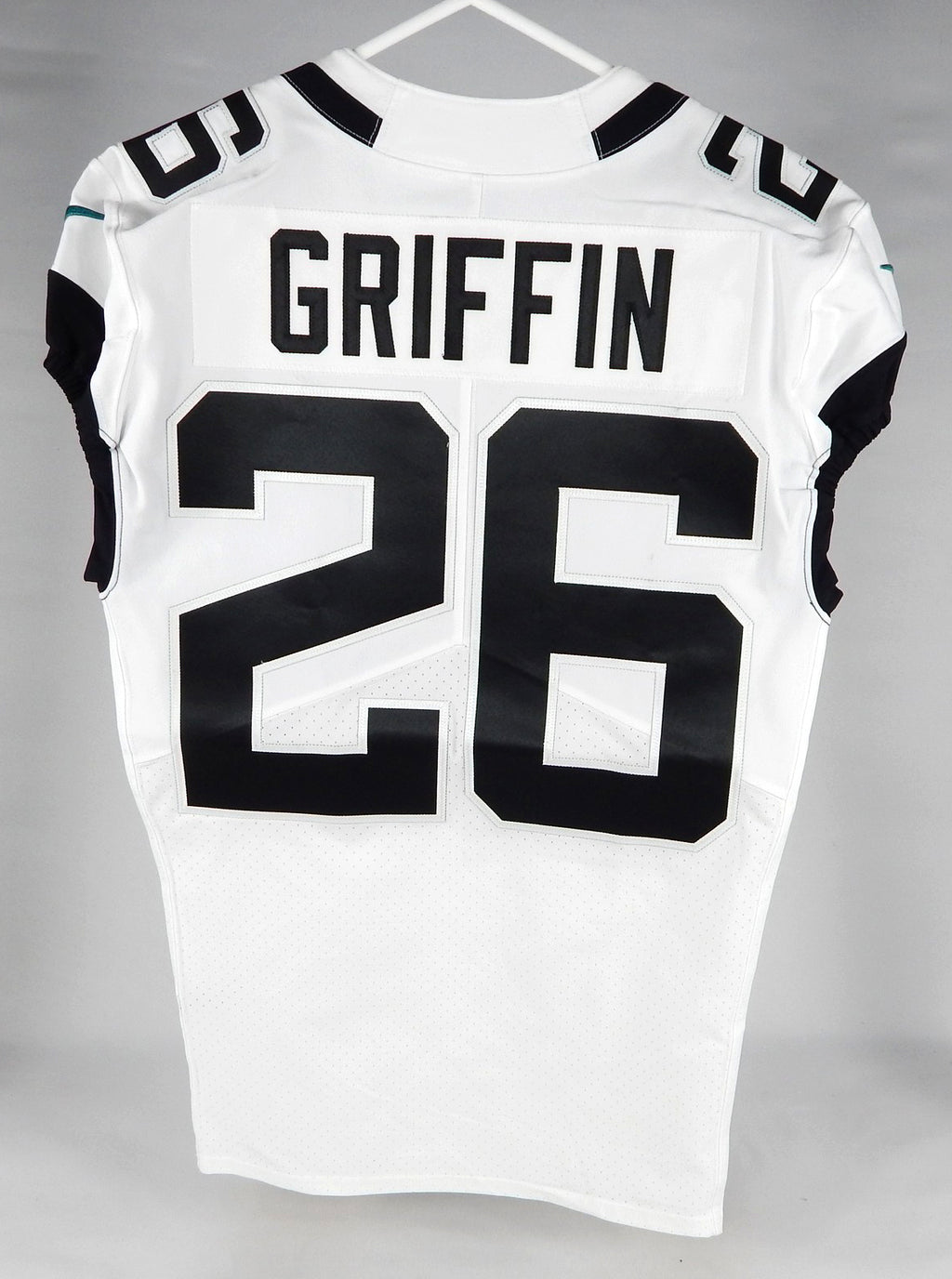 2022 Jacksonville Jaguars Shaquill Griffin #26 Game Issued White Jersey 40 7