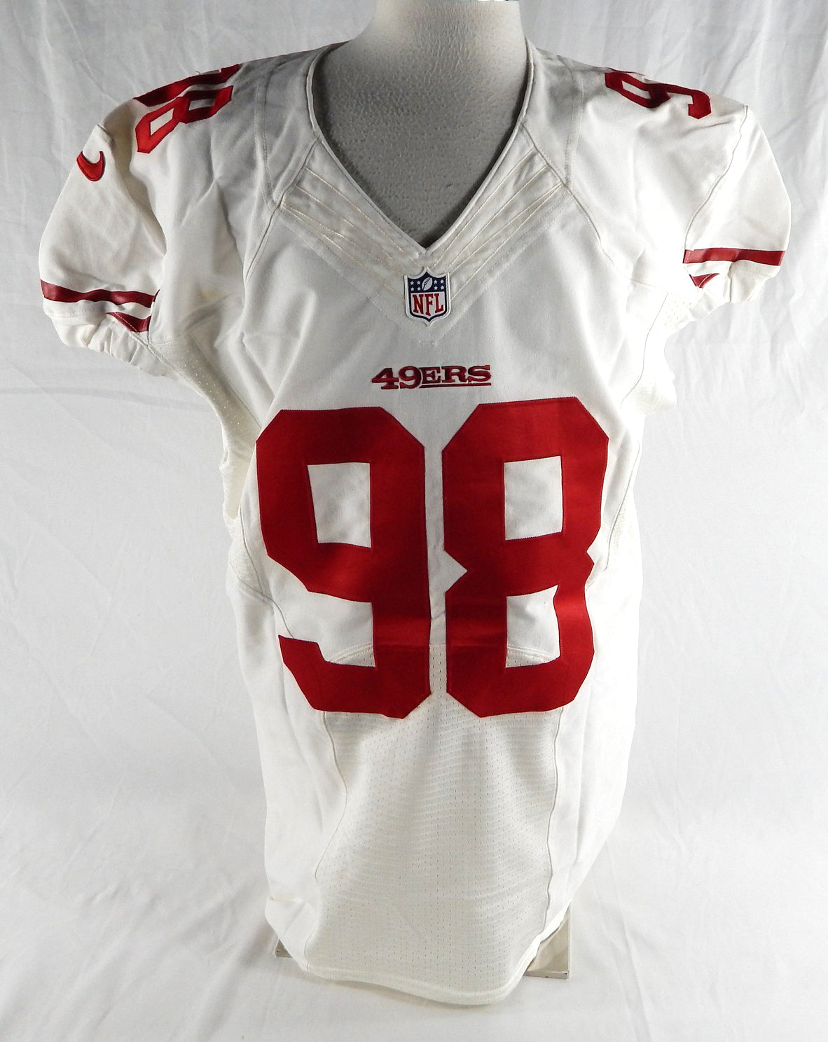 2015 San Francisco 49ers #98 Game Issued White Jersey 46 939