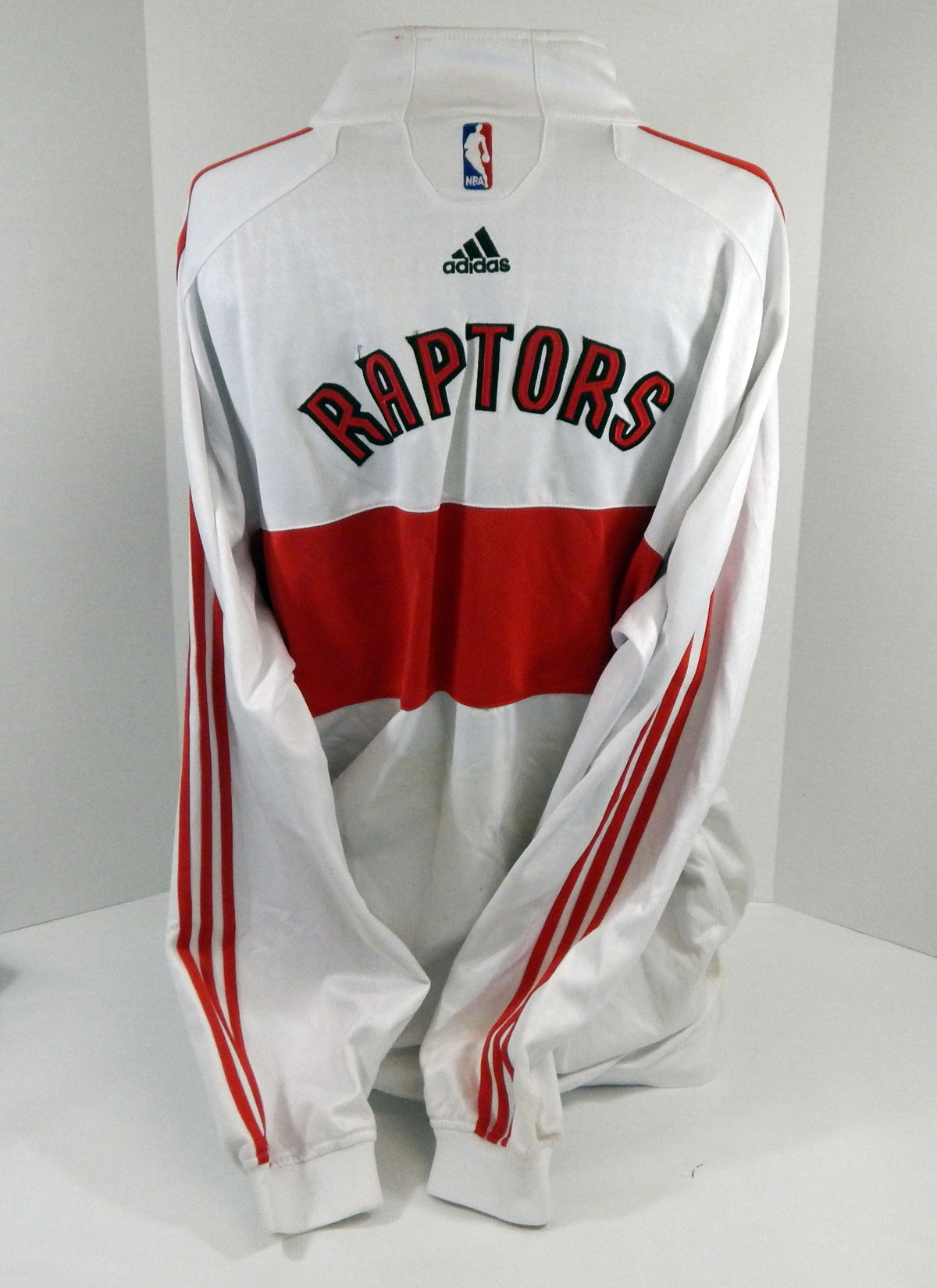 2000s Toronto Raptors #14 Game Used White Warm Up Jacket 2XL DP57427 Pic2