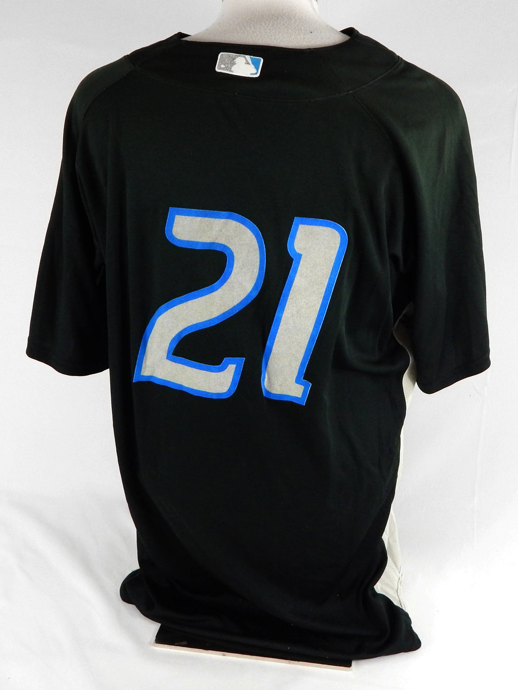2007-10 Toronto Blue Jays #21 Game Used Black Jersey ST BP 48 684 Pic2