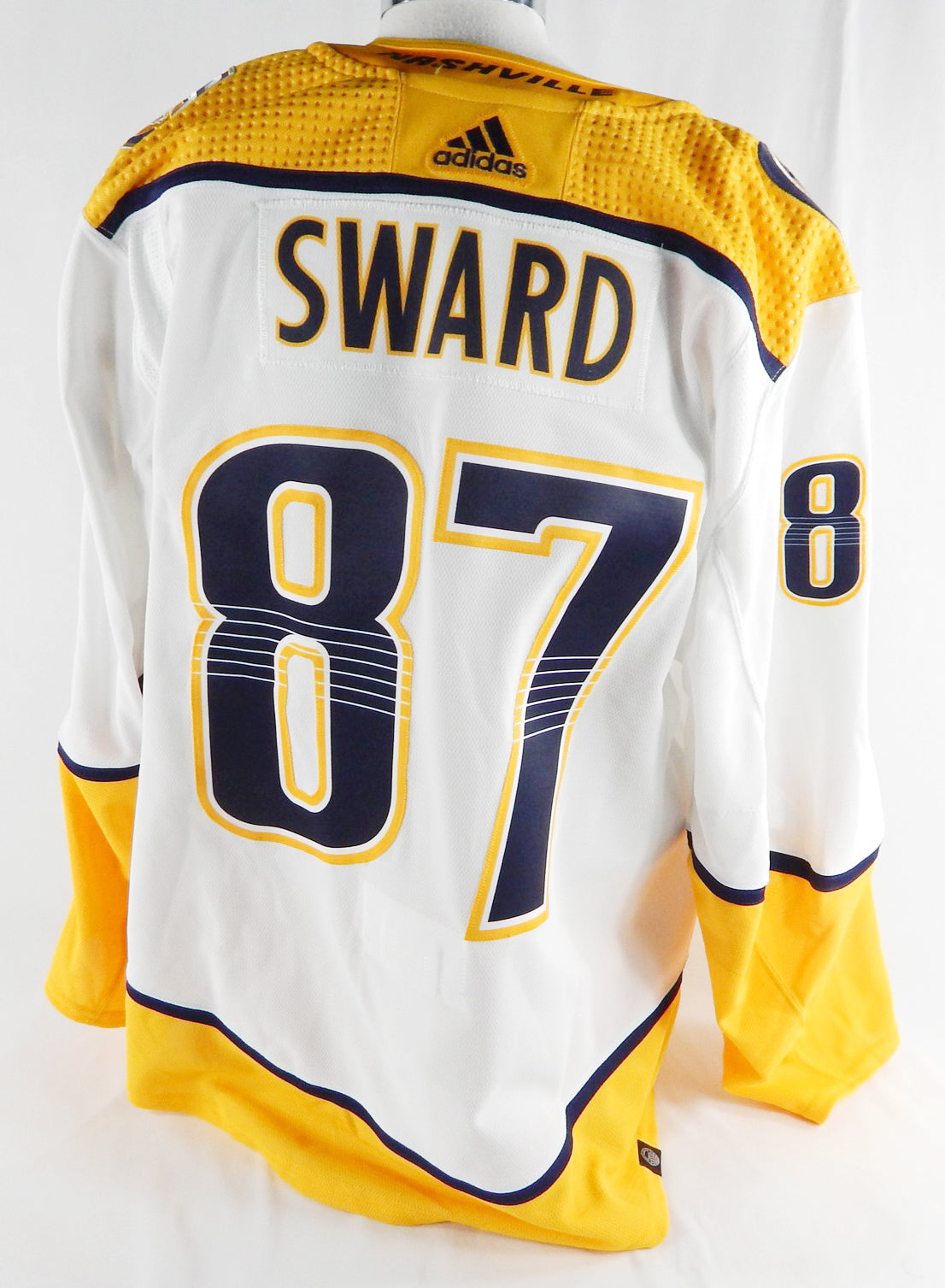 2023-24 Nashville Predators Graham Sward #87 Game Issued White Jersey 25 P 56 2 Pic2