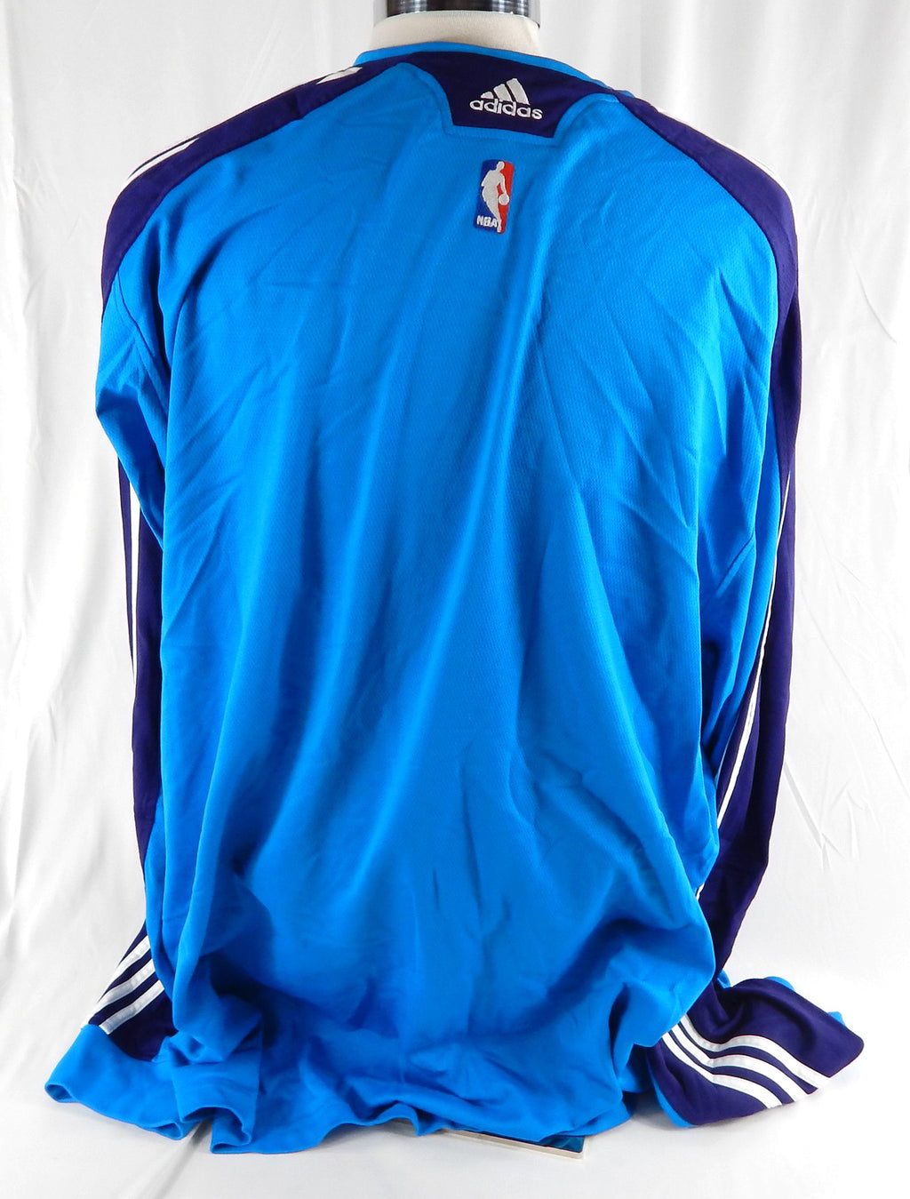 2009-10 New Orleans Hornets Aaron Gray #34 Game Used Blue Shooting Shirt 4XT 0 Pic2