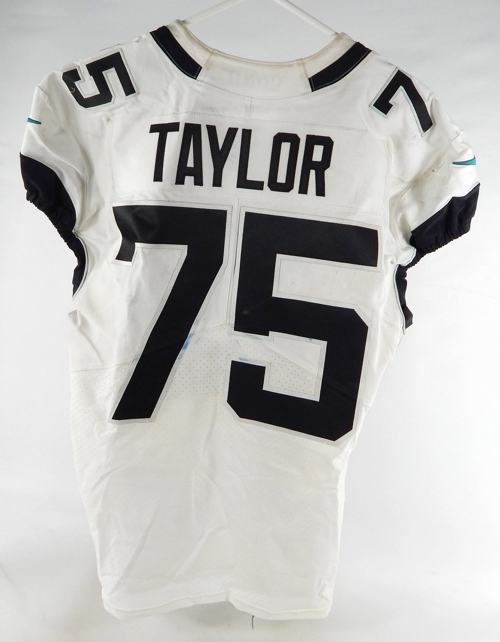 2021 Jacksonville Jaguars Jawaan Taylor #75 Game Used White Jersey Colts Oct 16 Pic2