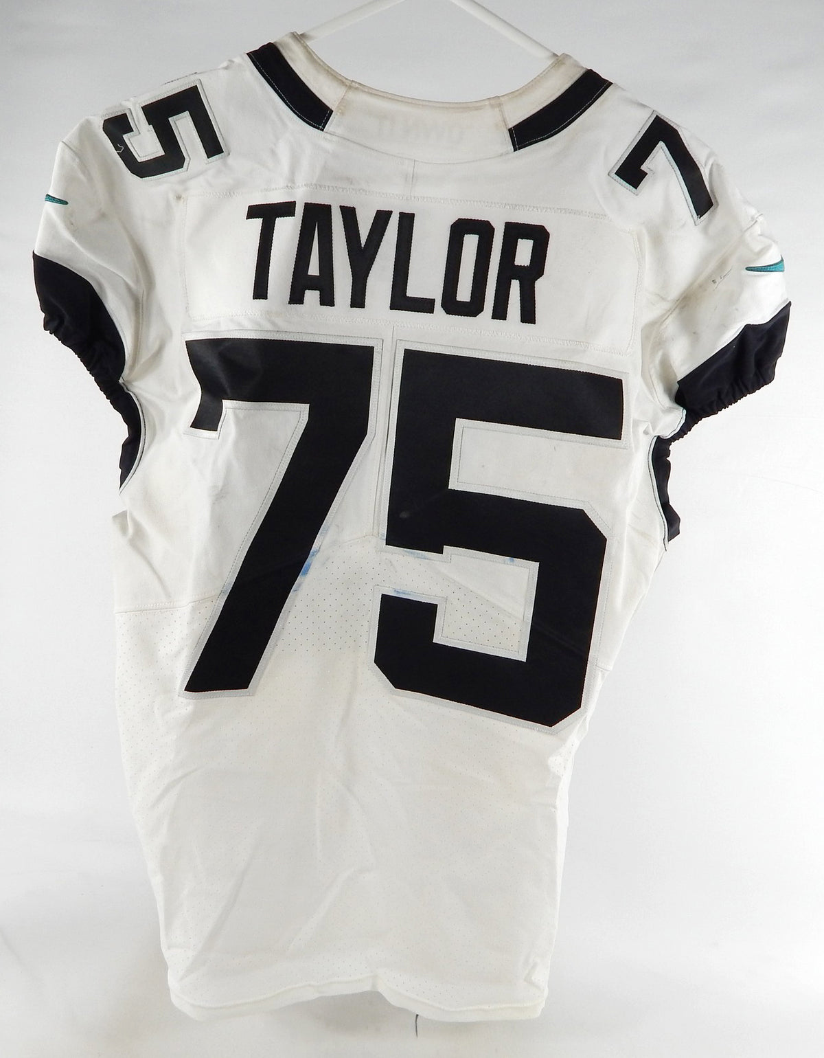 2021 Jacksonville Jaguars Jawaan Taylor #75 Game Used White Jersey Colts Oct 16 Pic2