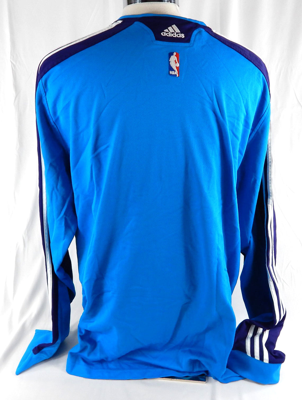 2009-10 New Orleans Hornets Darius Songaila #9 Game Used Blue Shooting Shirt 7 Pic2