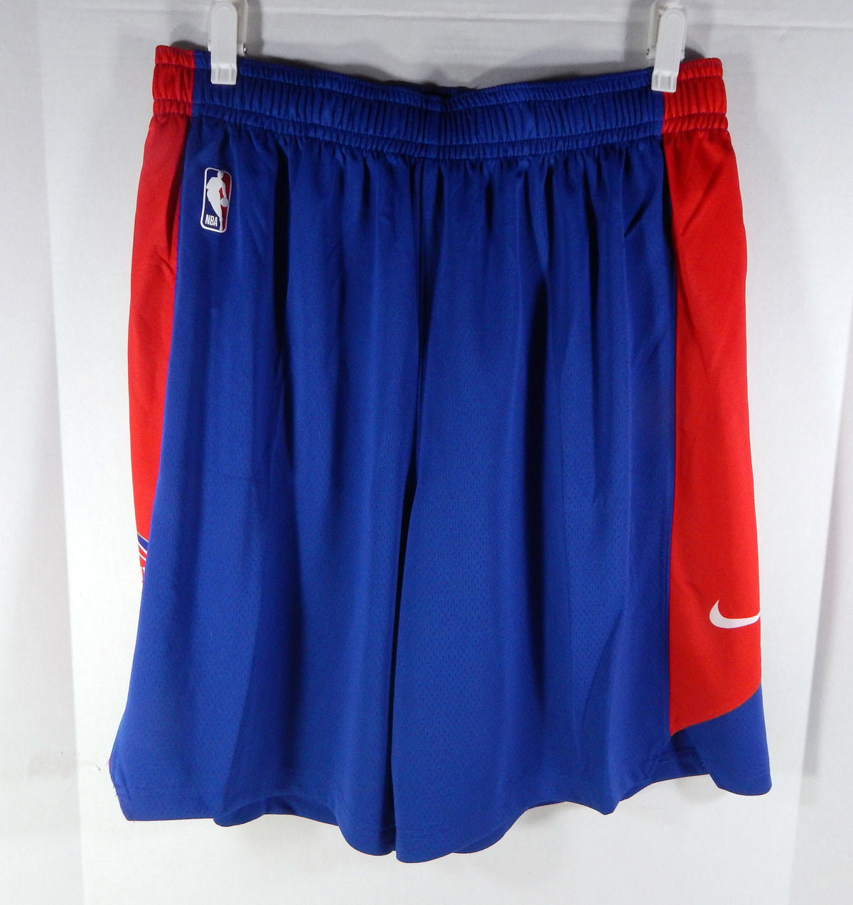 2017-18 Detroit Pistons Team Issued Blue Training Shorts Nike AJ5064-495 XL 5S