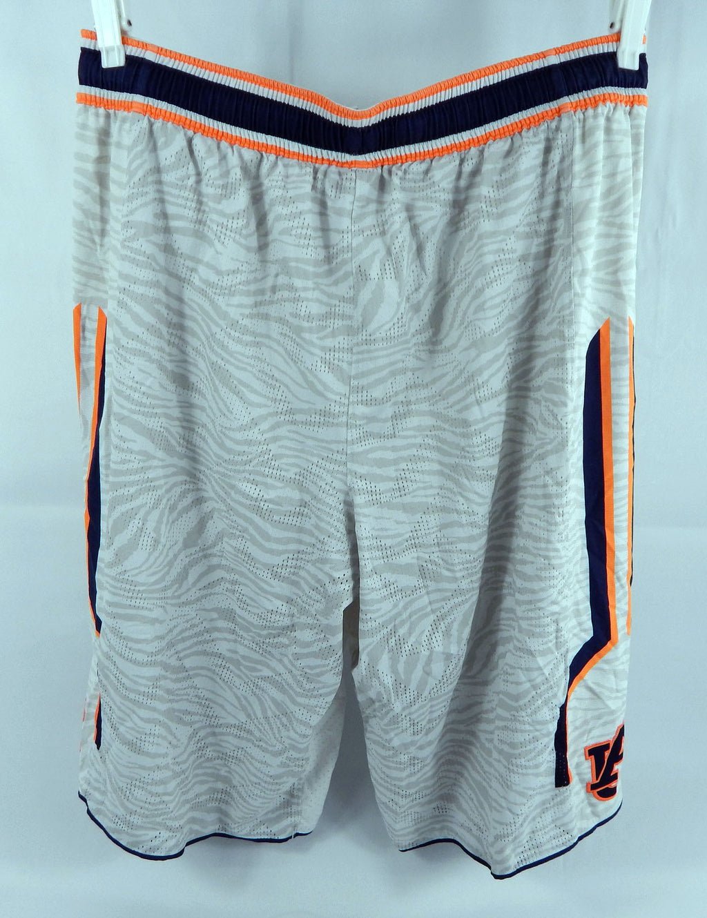 2014-15 Auburn Tigers #41 Game Used Grey Basketball Shorts XLT 415 Pic2