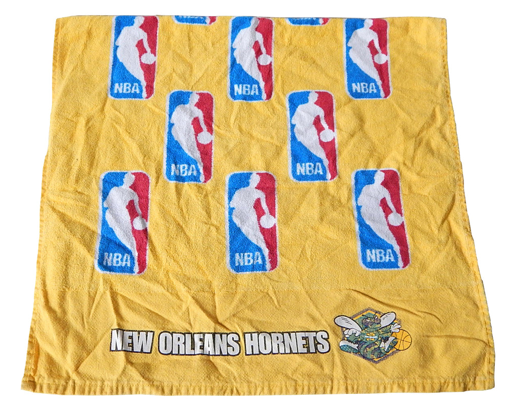 New Orleans Hornets Team Issued Yellow NBA Locker Room Bench Towel