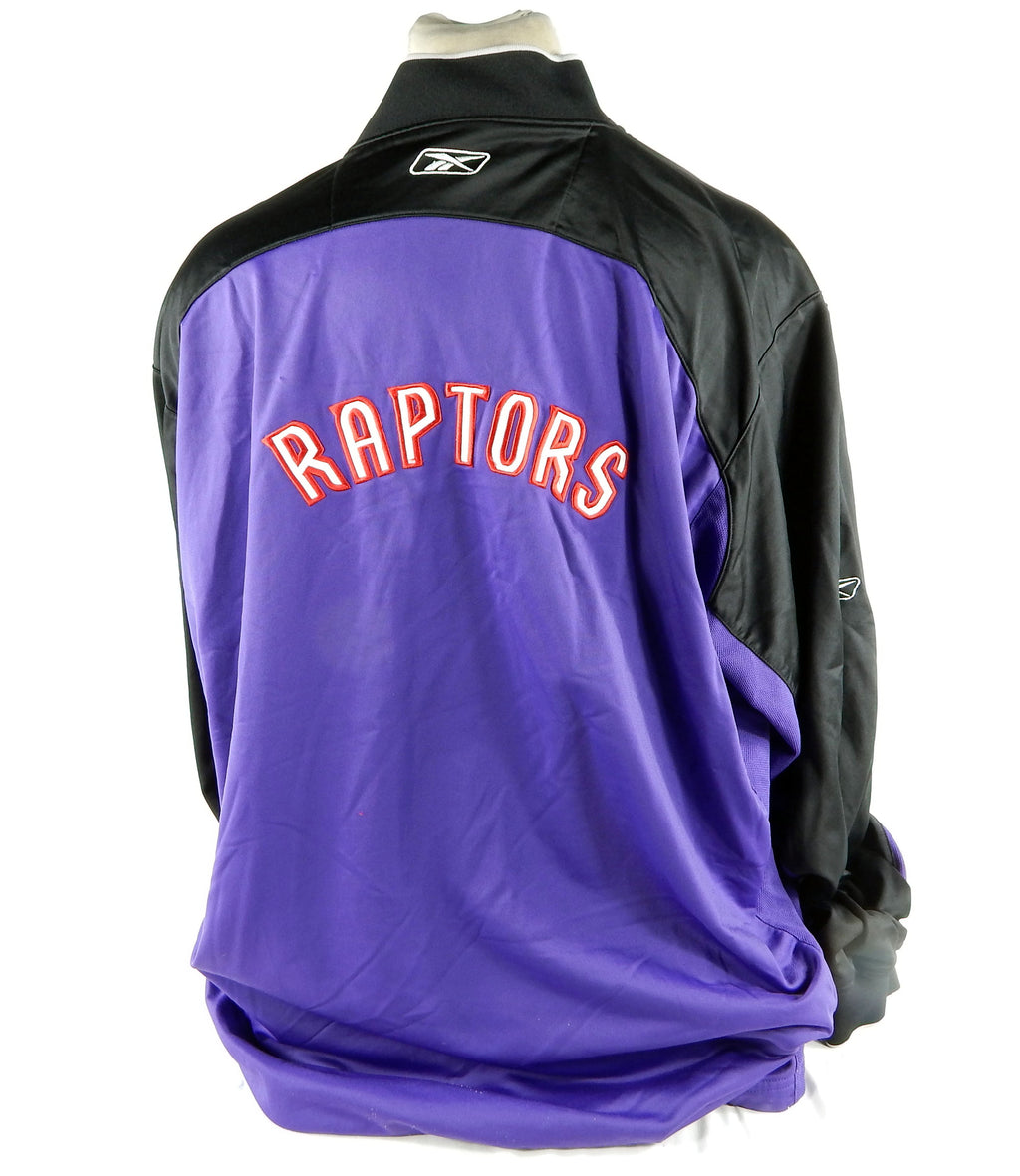 2004-05 Toronto Raptors #31 Game Used Black Warm Up Jacket 4XL DP70355 Pic2