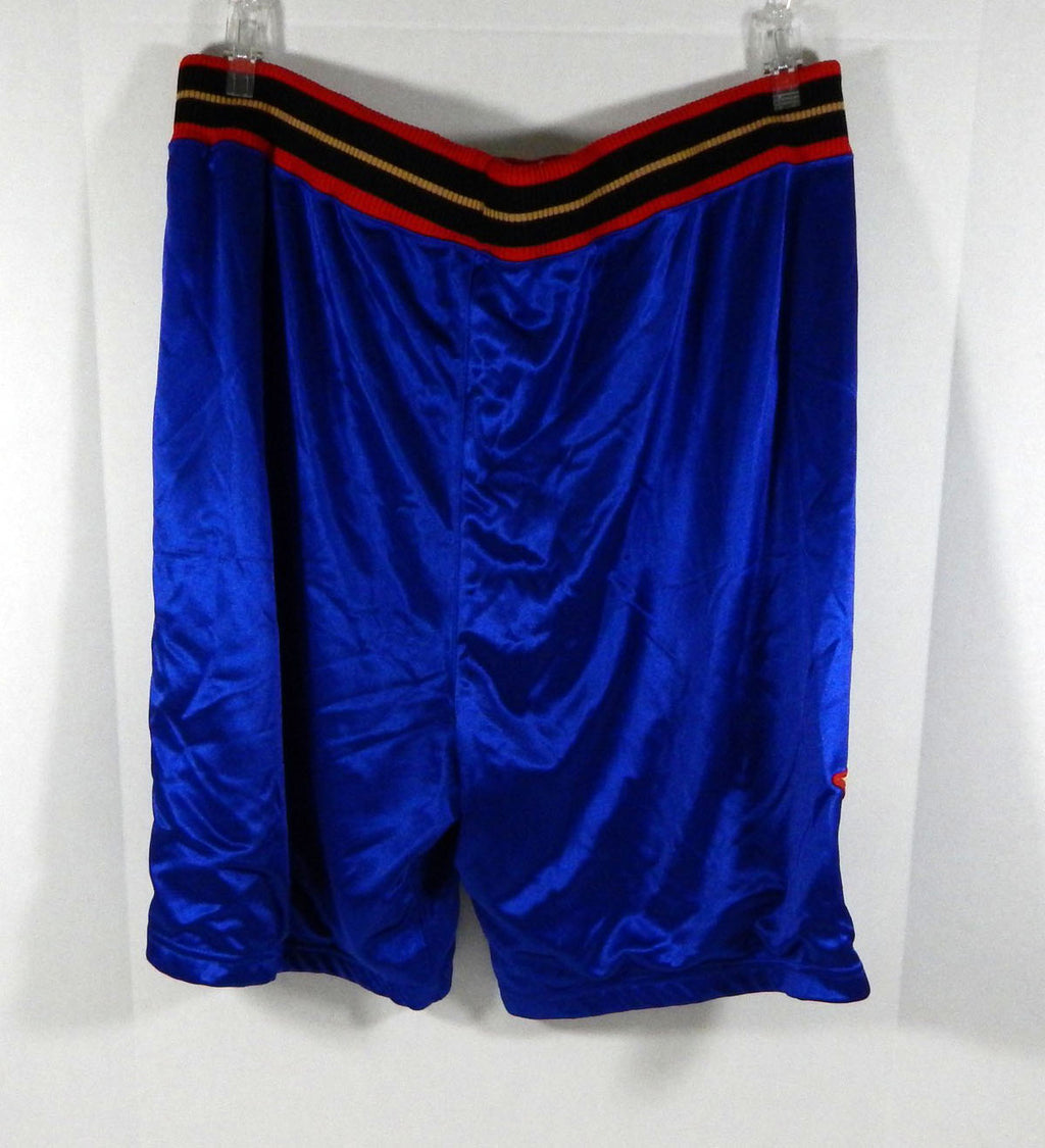 2004-05 Philadelphia 76ers Marc Jackson #25 Game Used Blue Shorts DP05001 Pic2